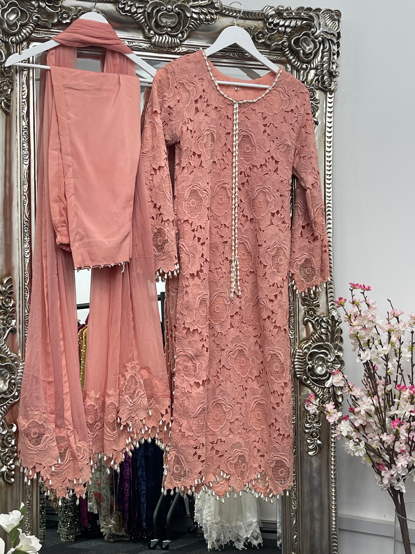 Lacy Crochet - diya - peach - dia