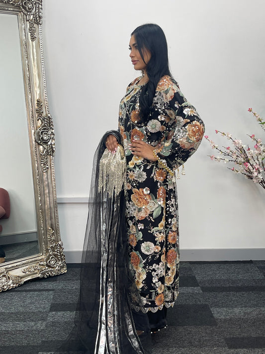 Kareena - Cut Dana Net- Orange- Karina