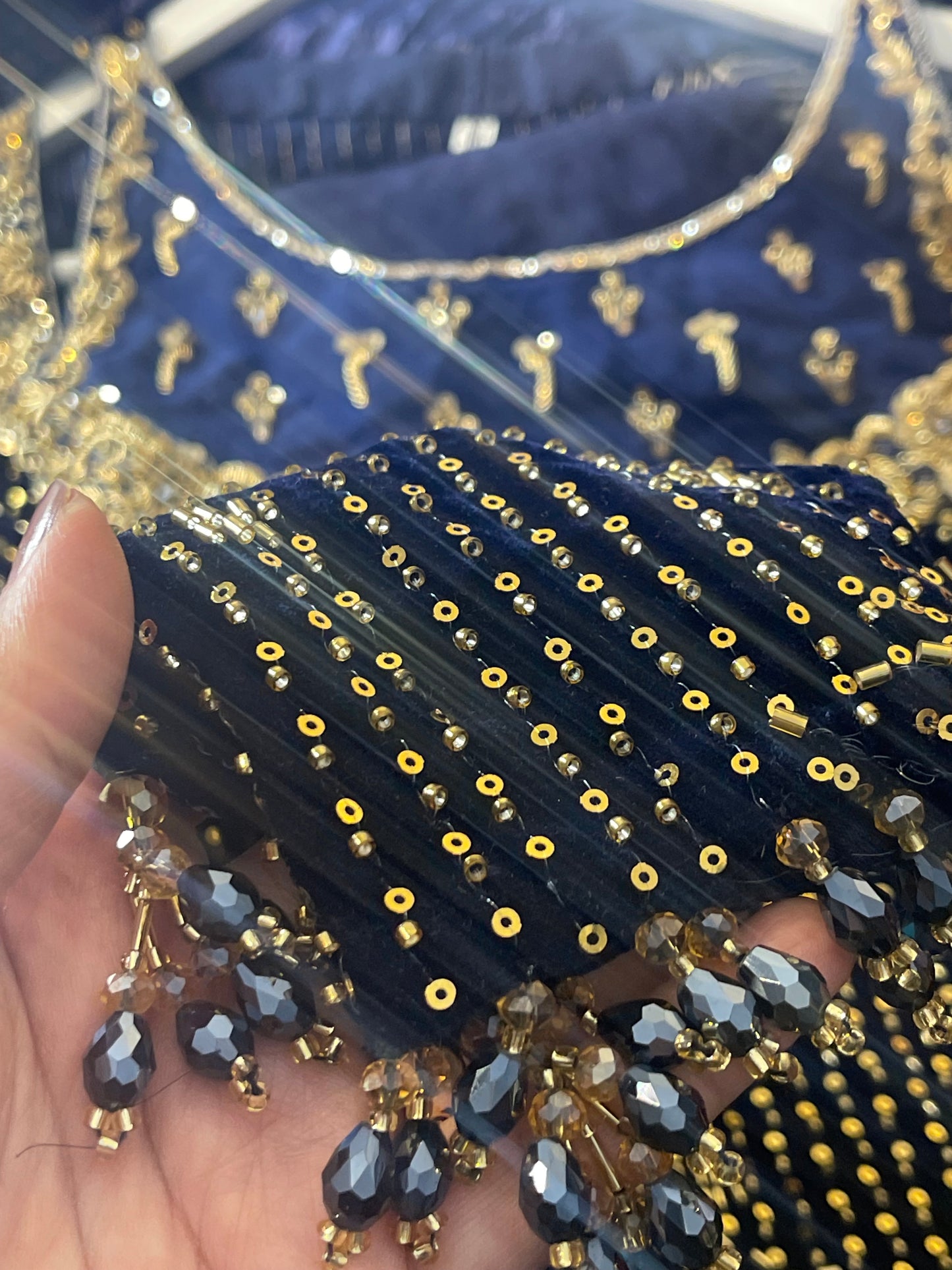 Dil bahar - Cutdana Velvet - Blue