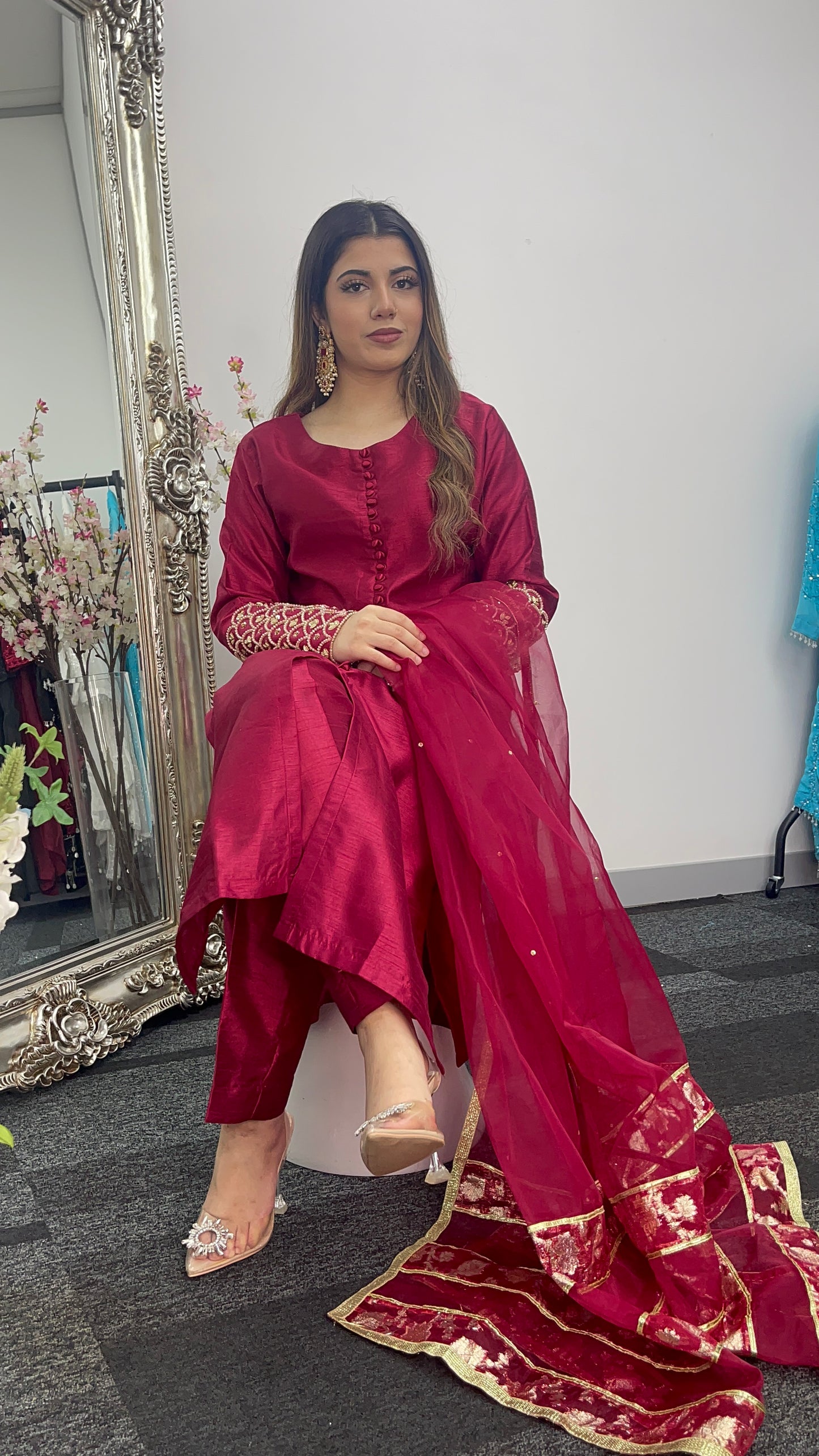 Haseen Laal Jora - Red Outfit - S