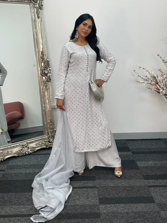 (Preorder 3 weeks) Chaandni Raatain