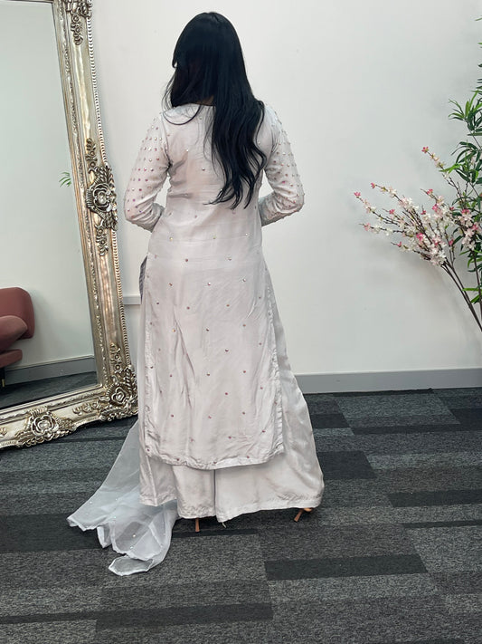 (Preorder 3 weeks) Chaandni Raatain