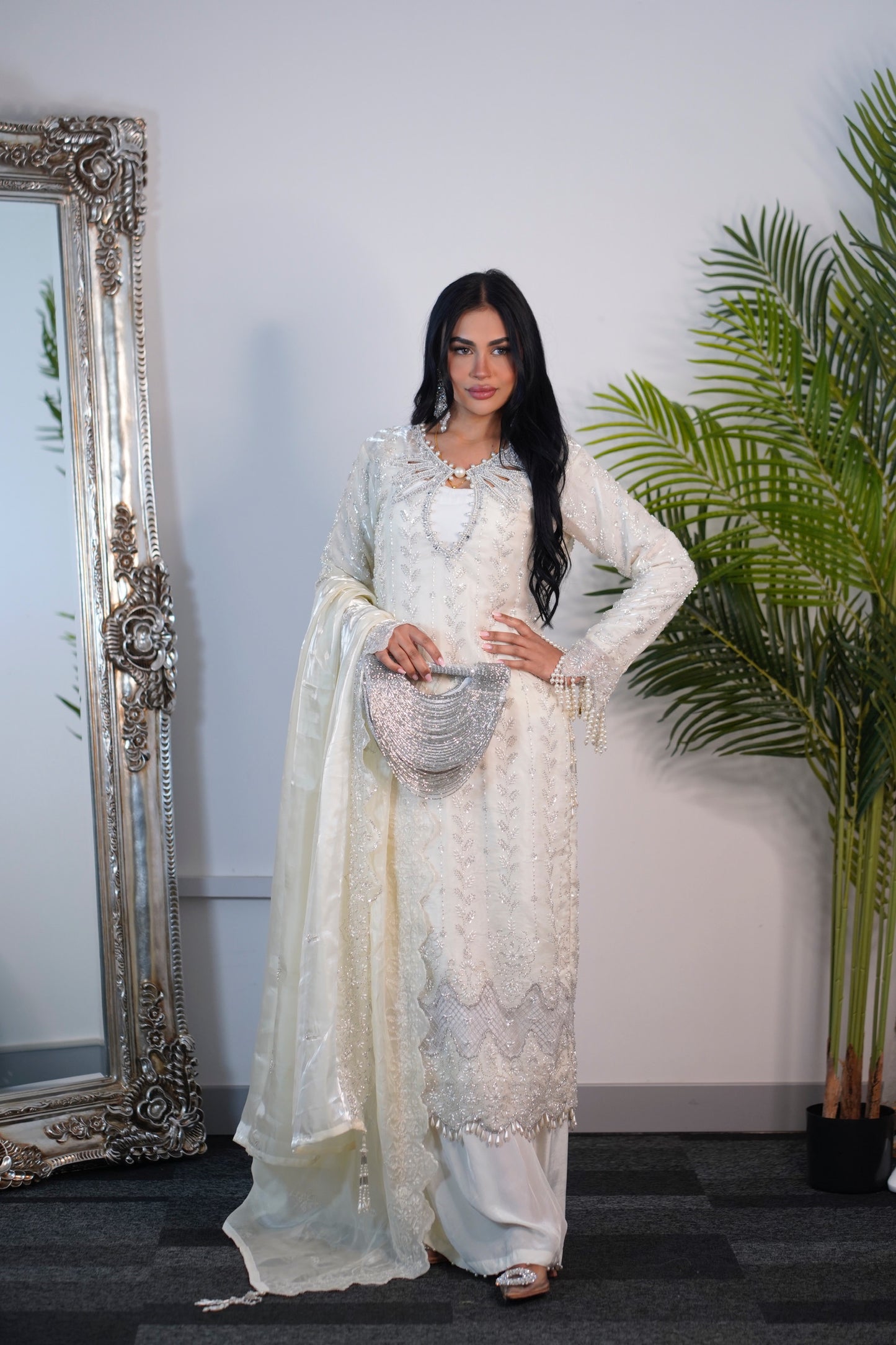 Choori - Cutdana - off white -