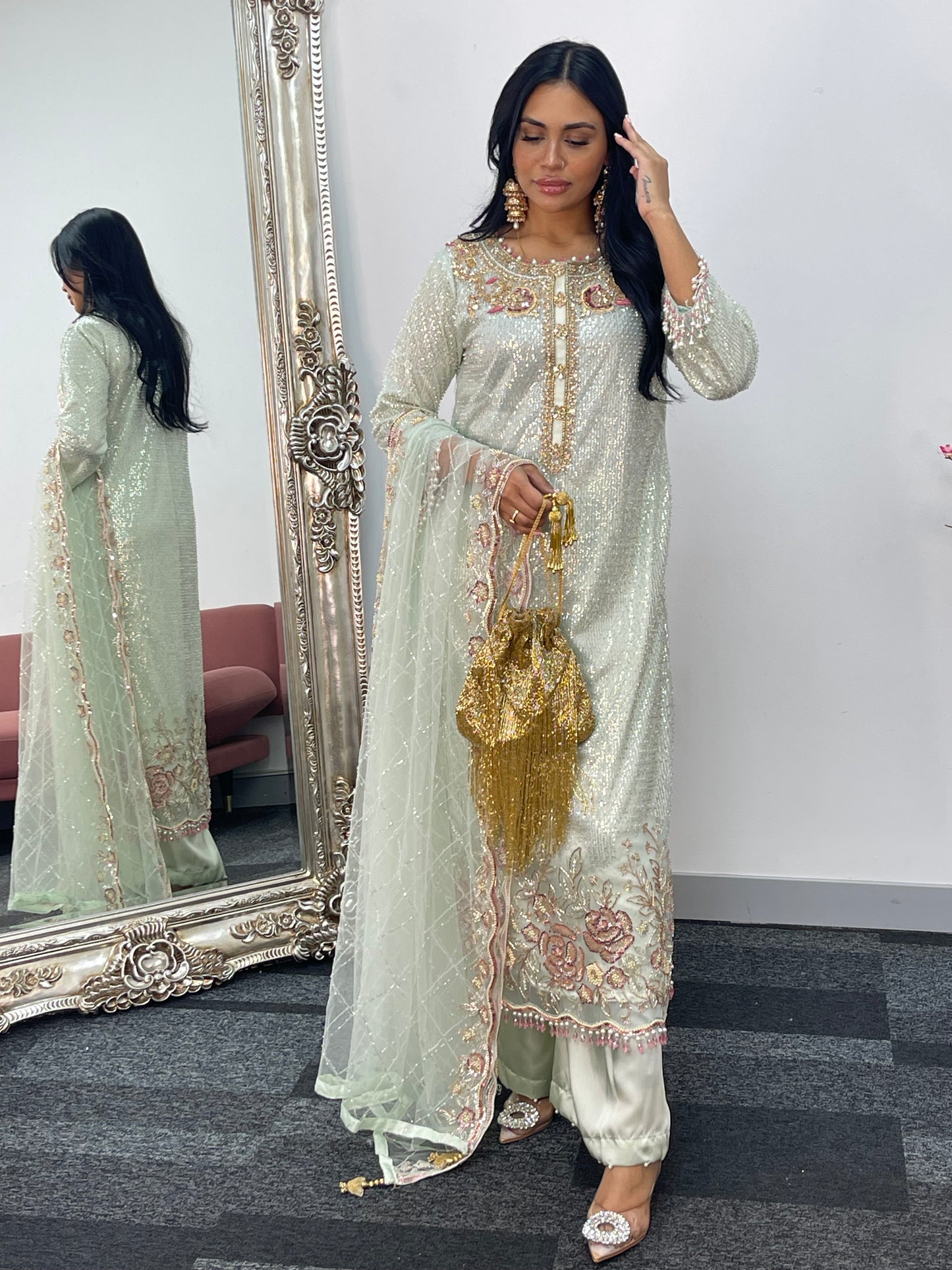 Sahara - CutDana - sage green - AC