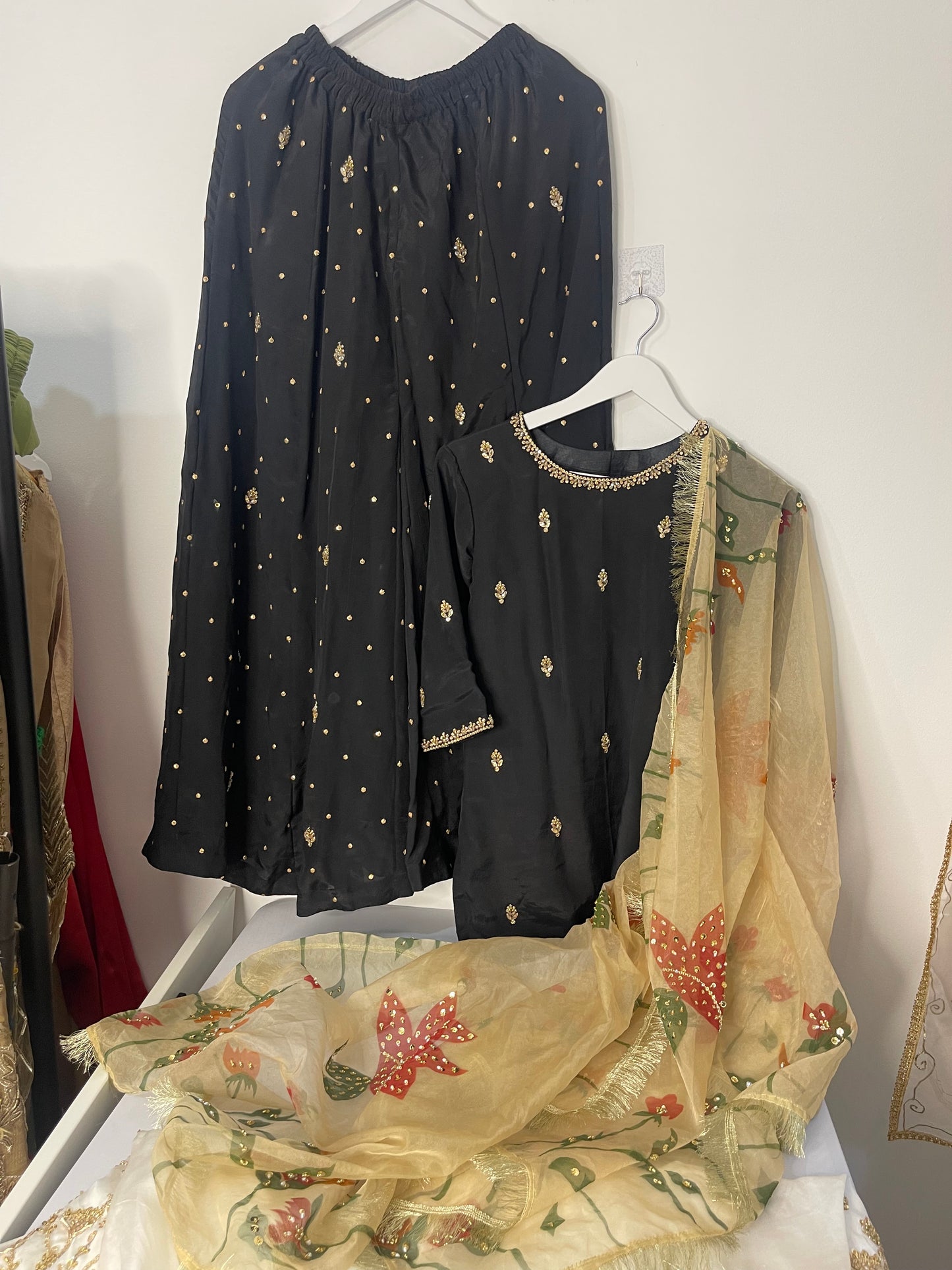 (Preorder 4 weeks) Rani