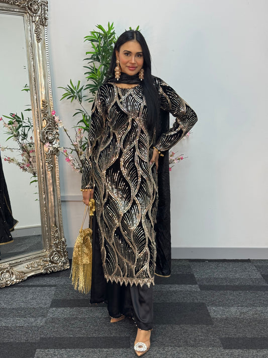 Pia - Cutdana Velvet - Black