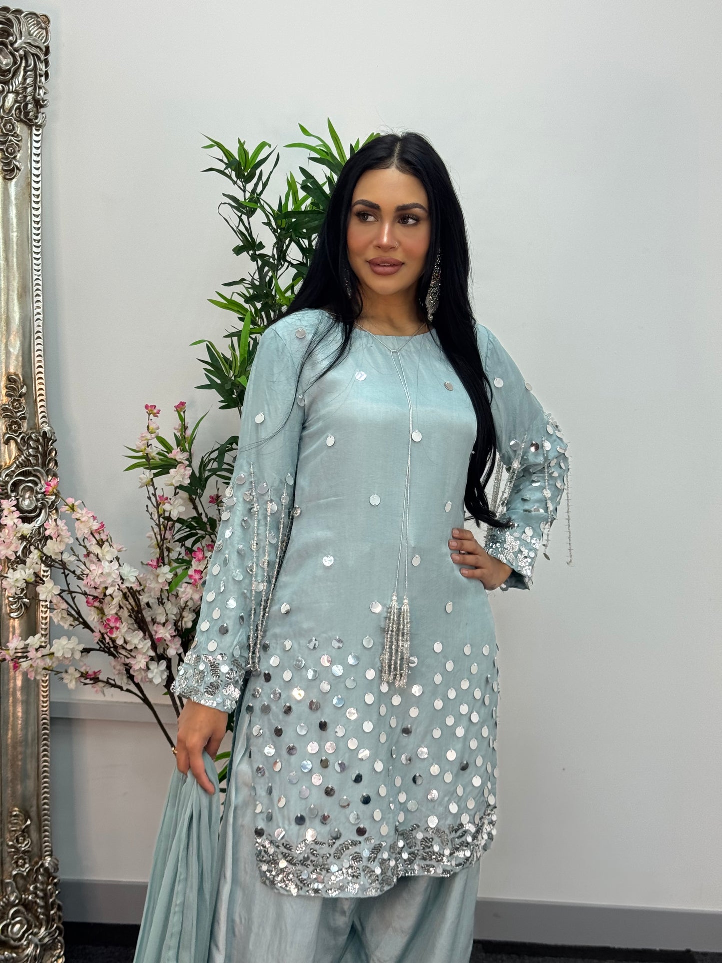 (Preorder Now 4 weeks) Afshan - Farshi - Mint