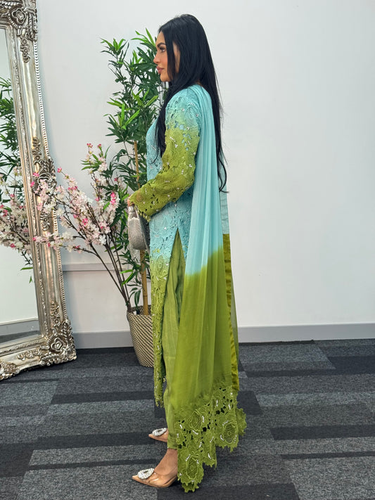 Parisa - Ombre Lacy Crochet -