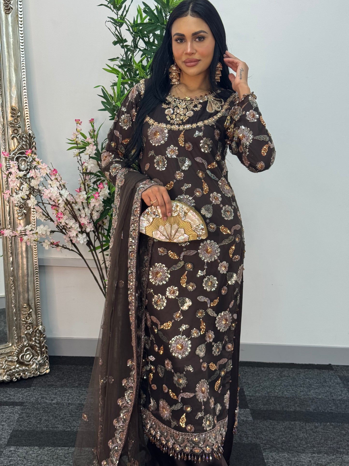 Mastani - CutDana - Brown -