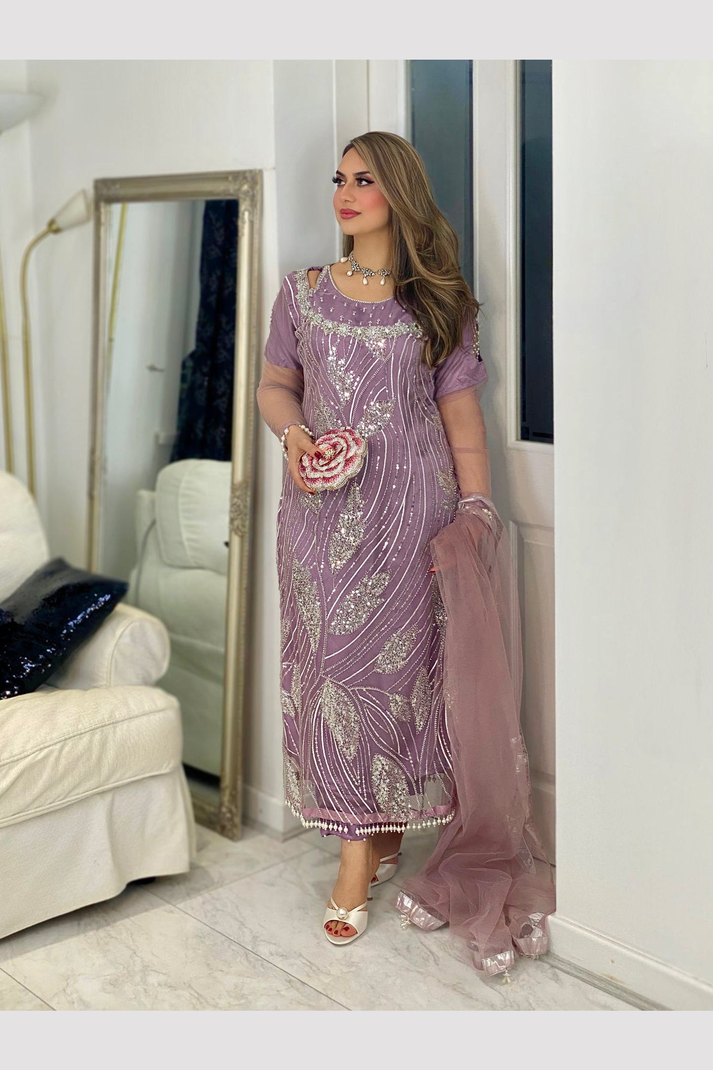 Saima - Lilac cutdana - W