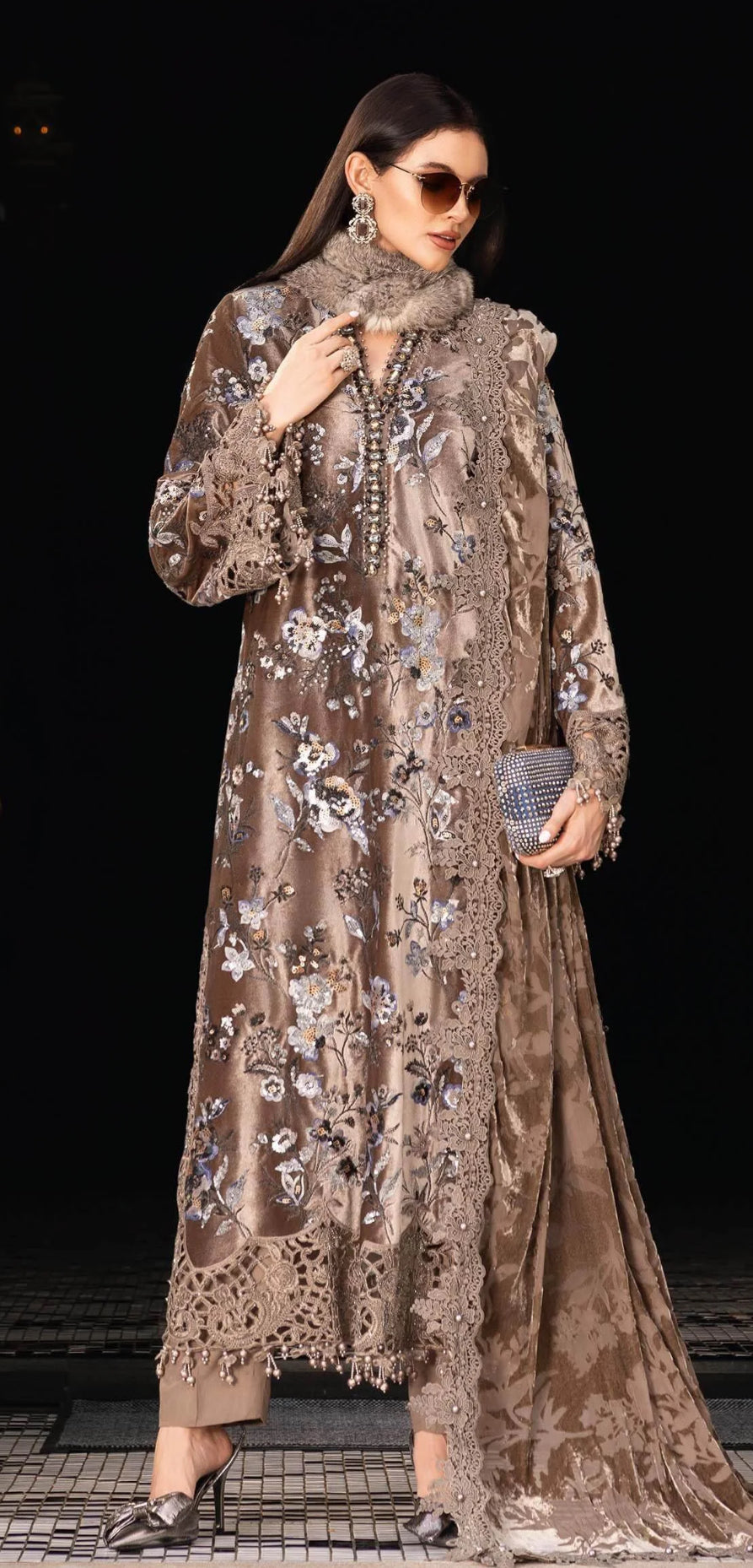 Maria B Luxury Velvet - Brown -D3