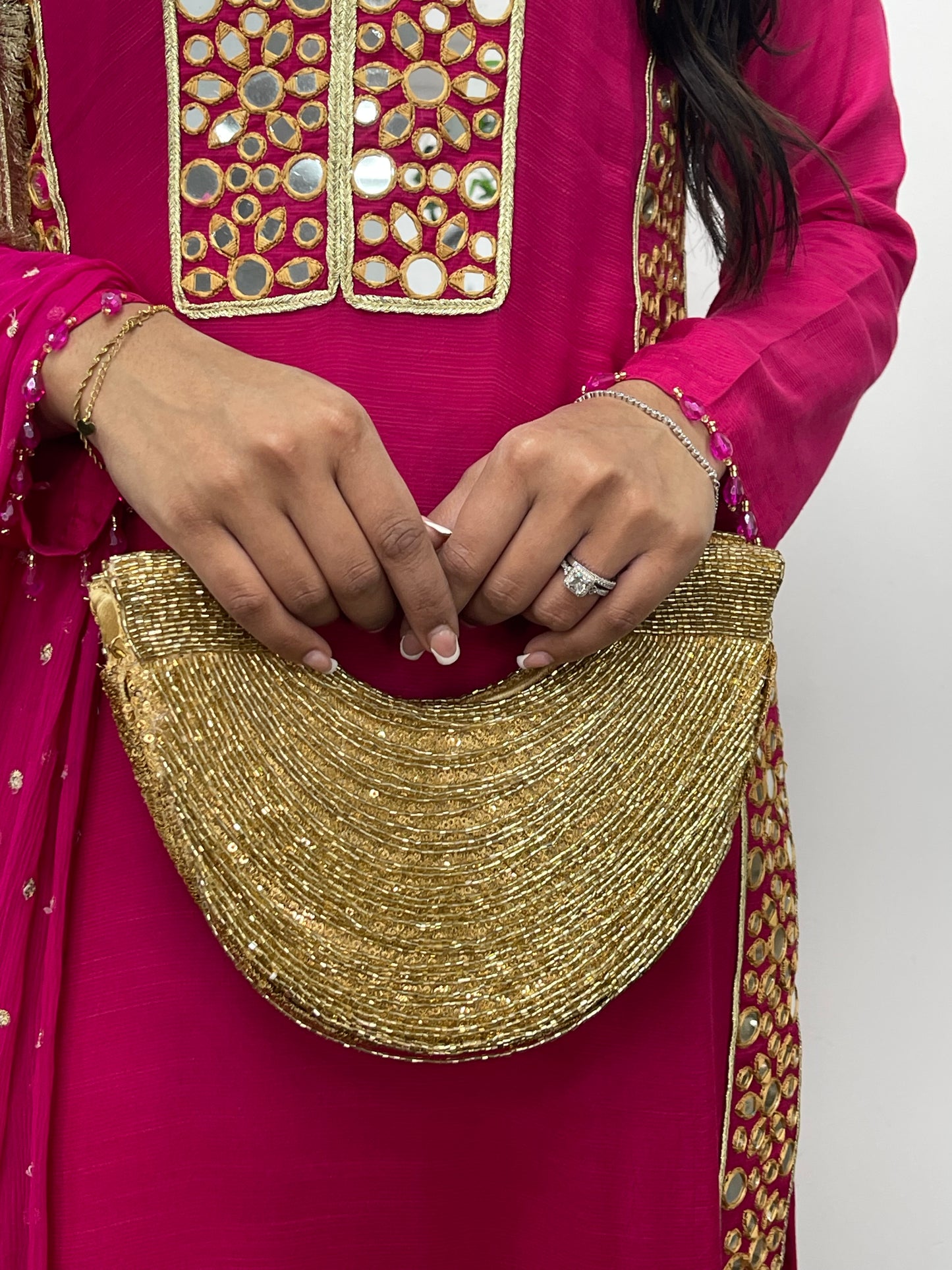 (Preorder 4 weeks) Jhilmil - Mirror Hot Pink