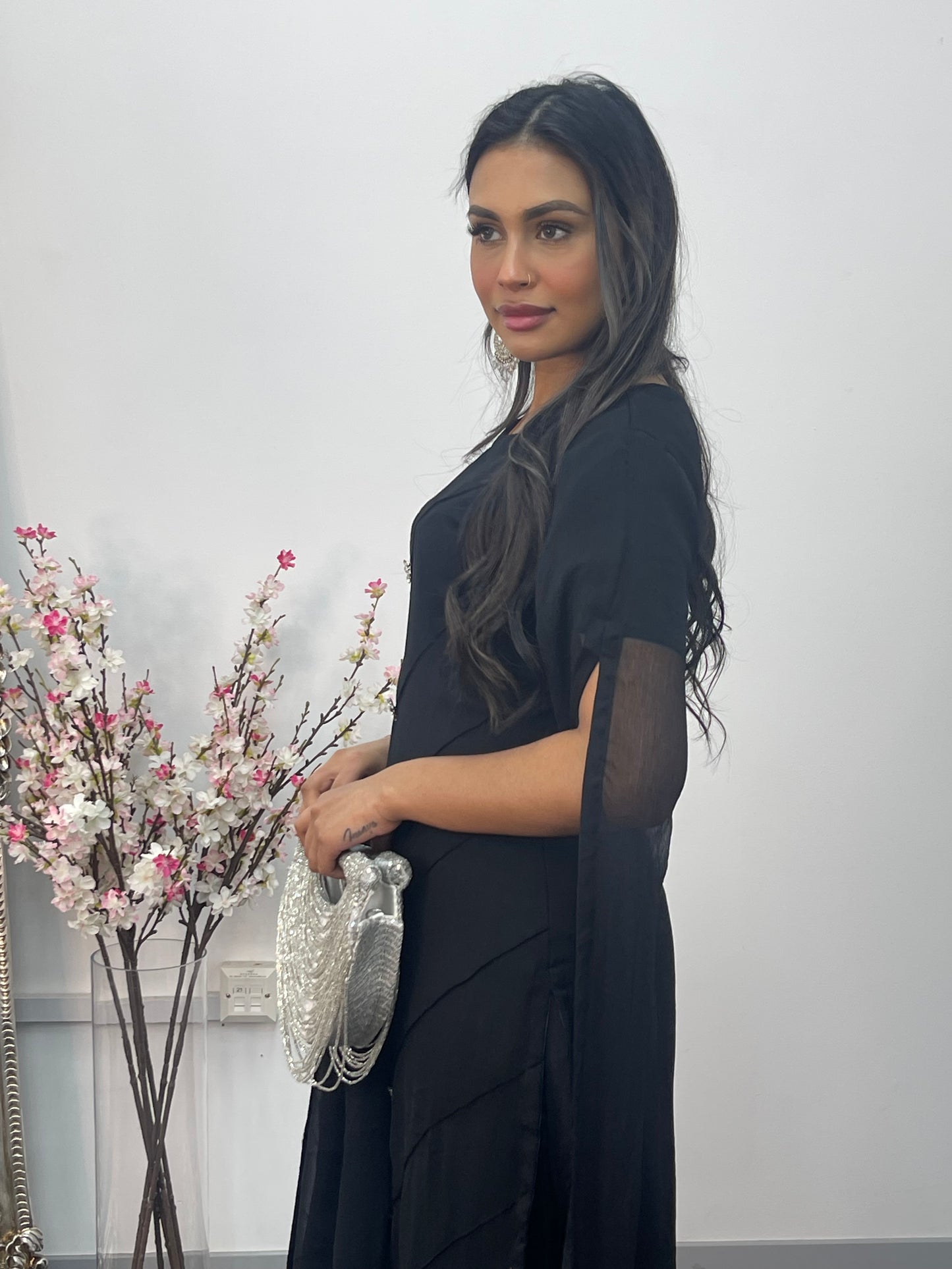 Black - Floor Length Sleeves - Chiffon Outfit - T