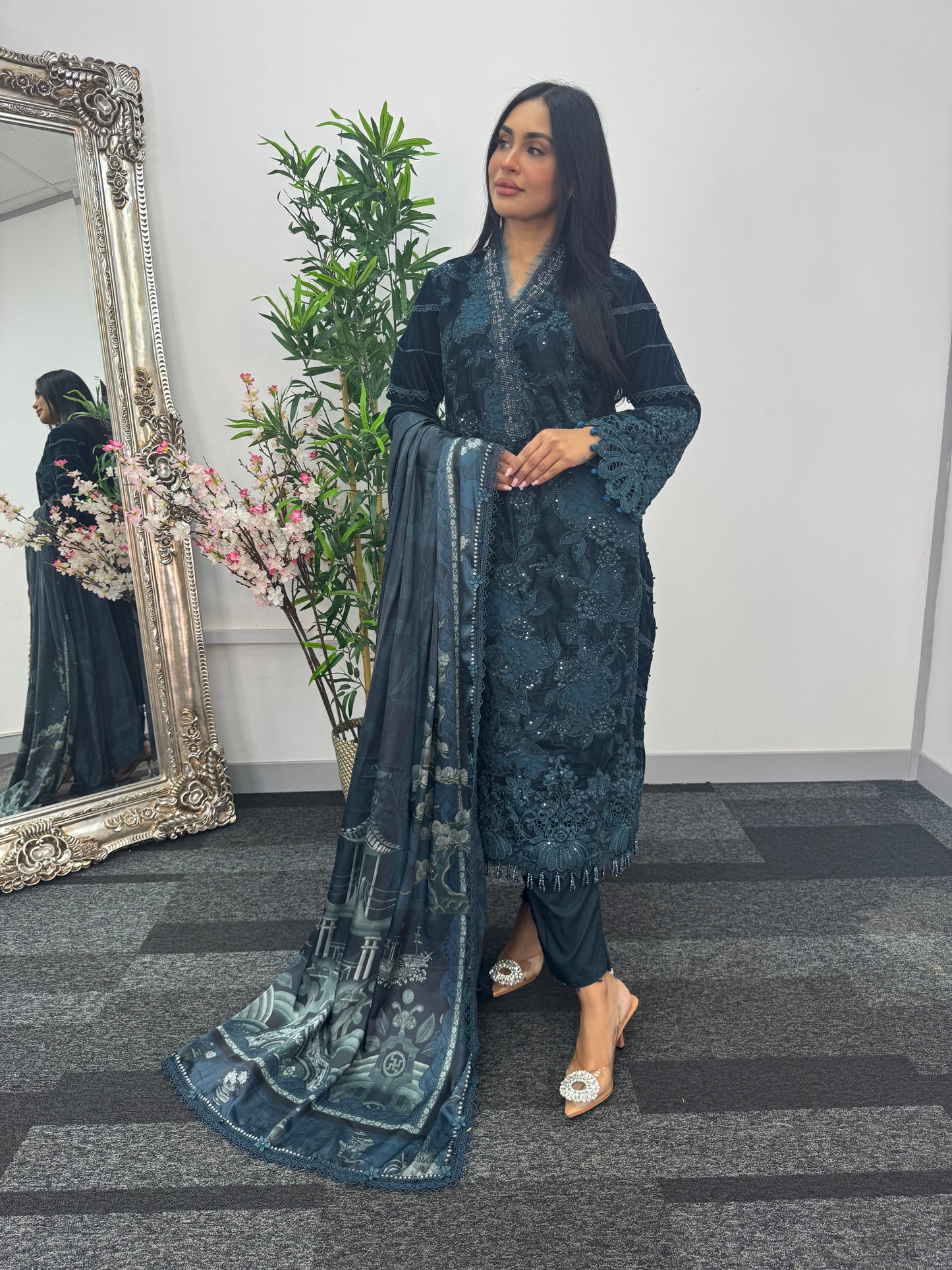 Maria B Luxury Velvet - Teal