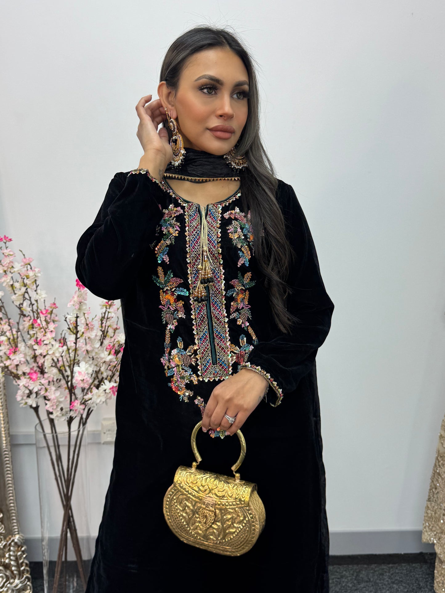 Shadmani - Black Velvet Pret -