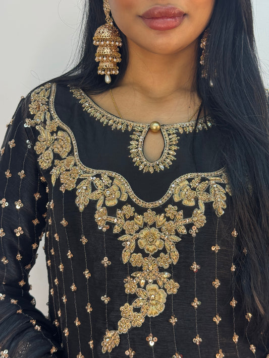 Parwana - Black