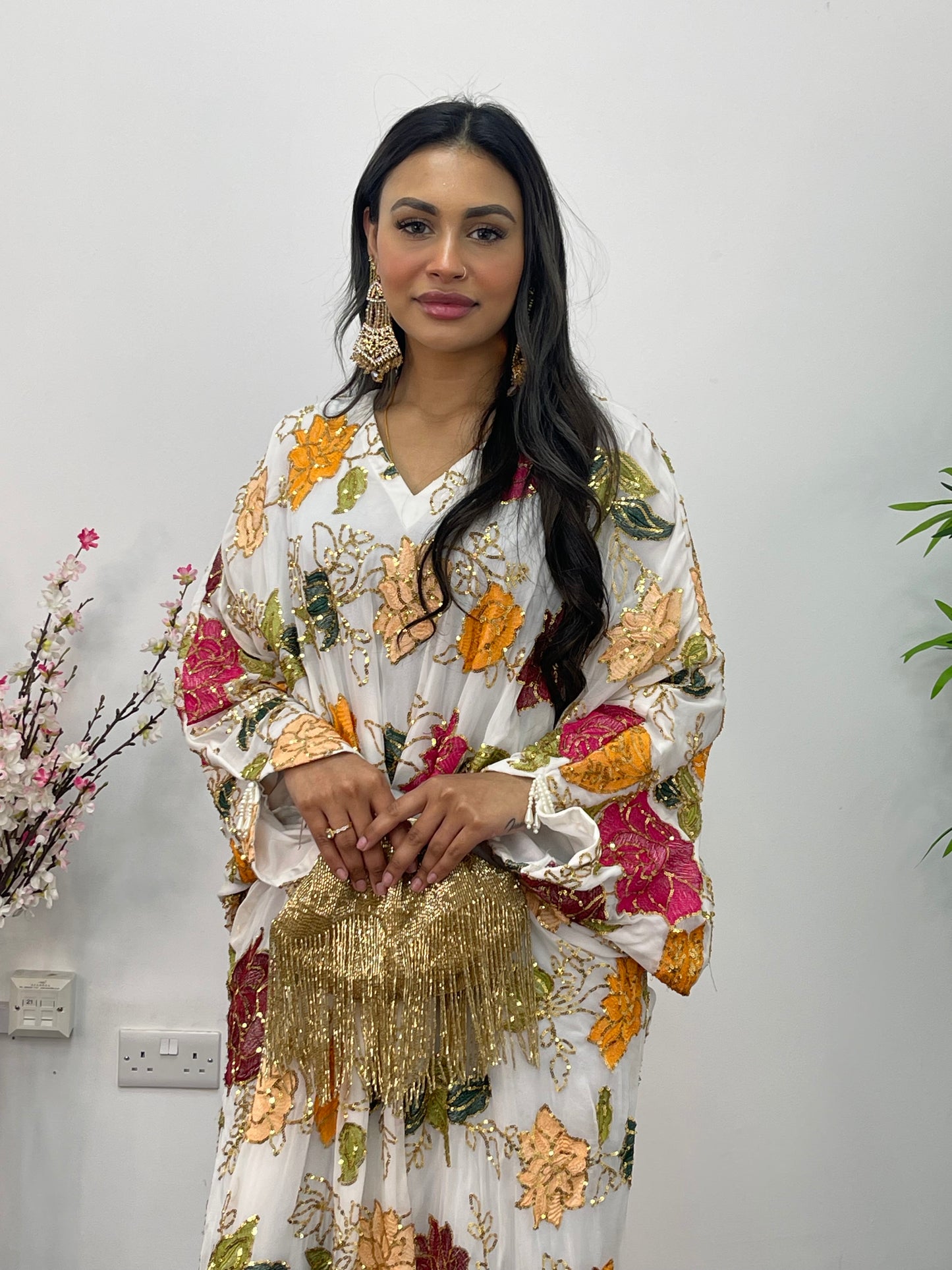 Chamkeela Gulab - White Kaftaan - Party Wear Kaftan - AC