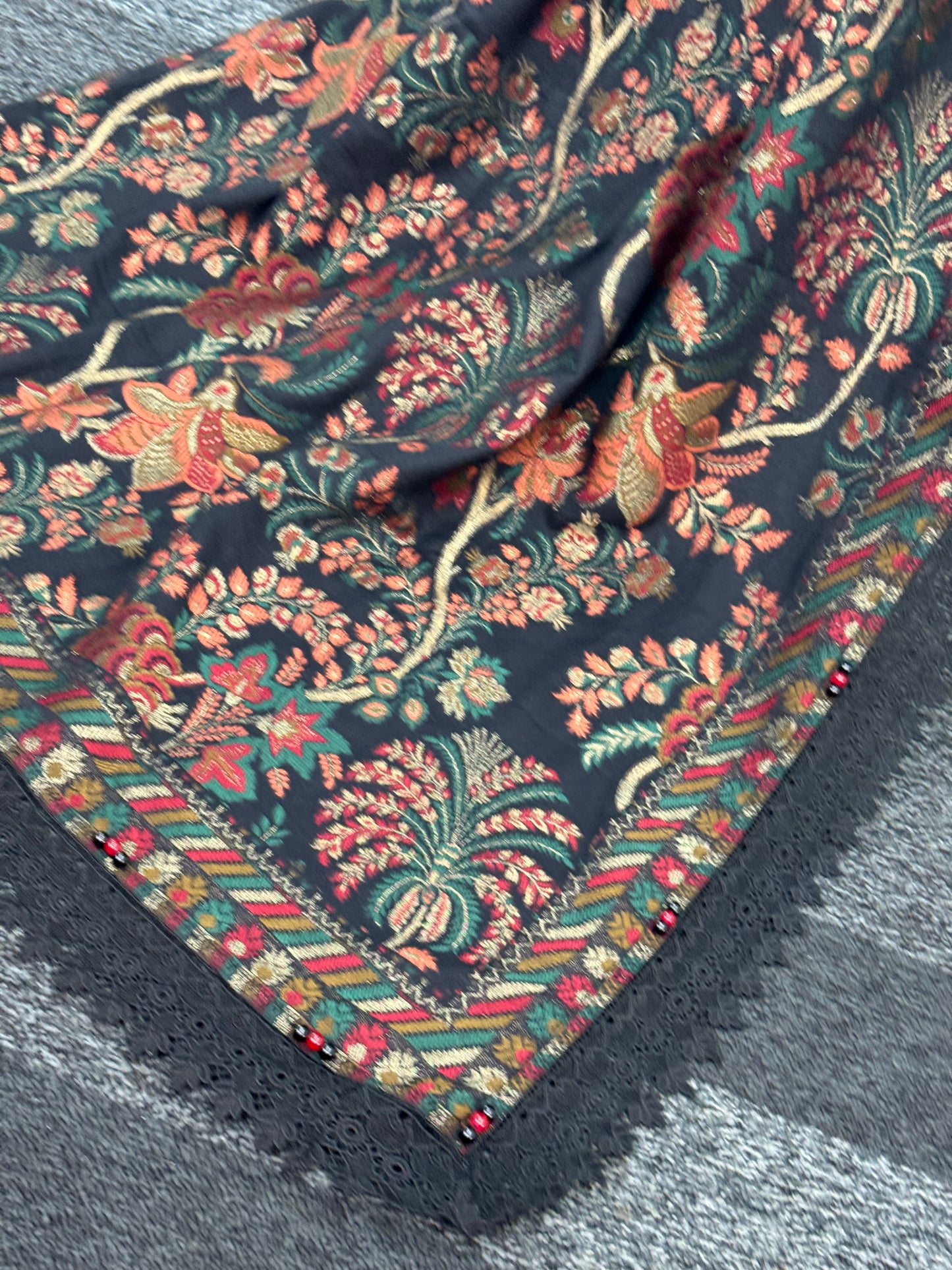 Maria B Luxury Velvet - Black Red