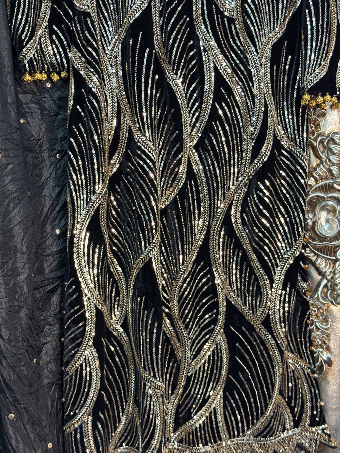 Pia - Cutdana Velvet - Black