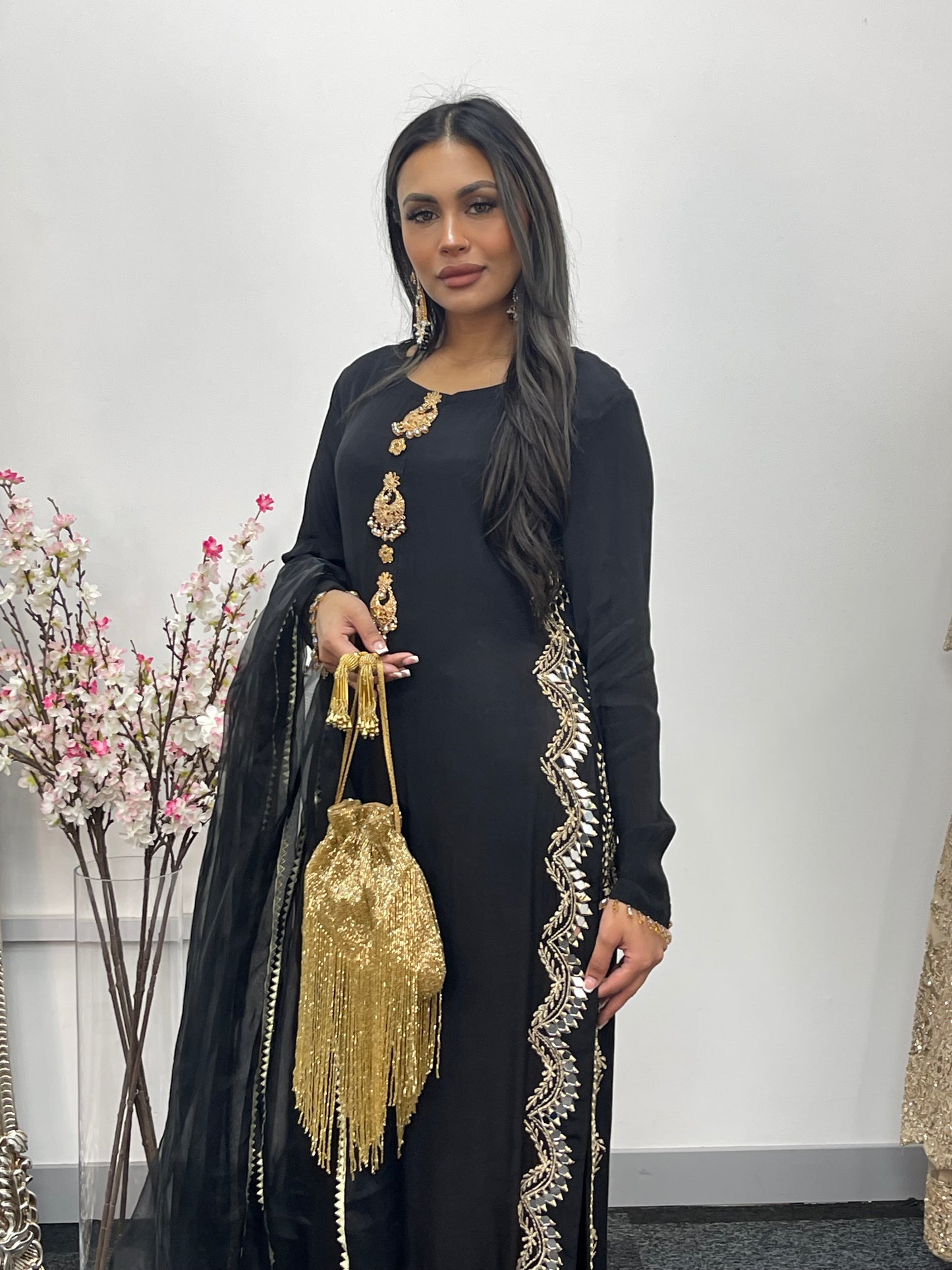 Sheesh Mahal - Black