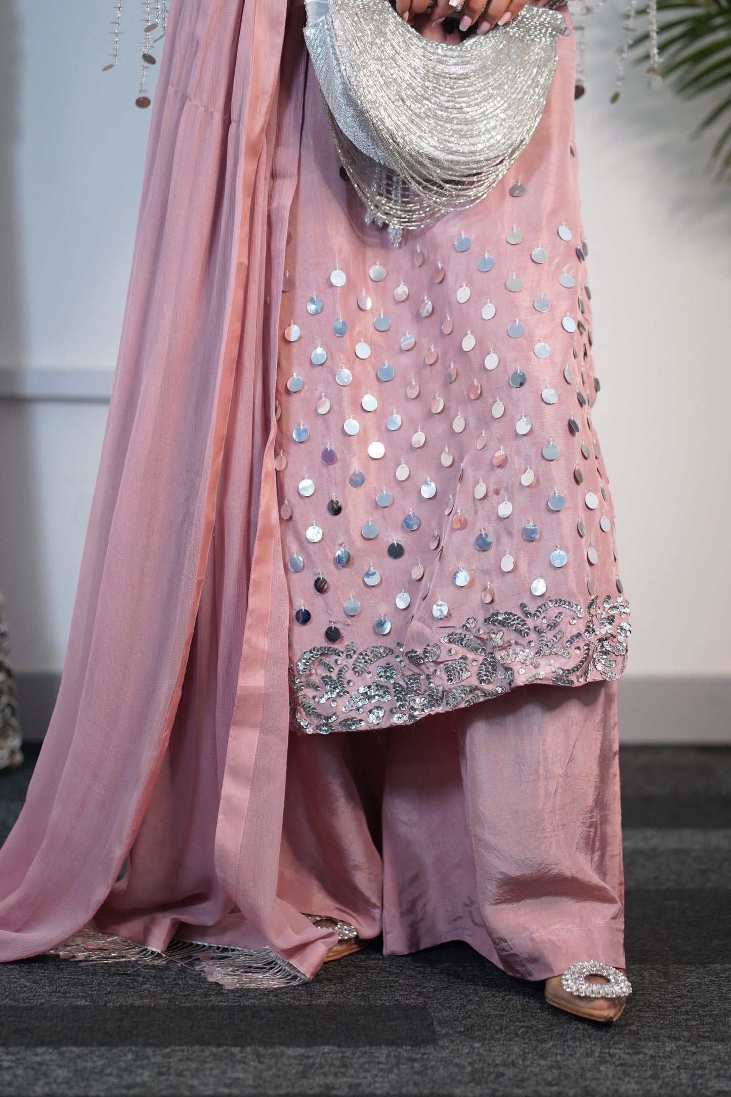 Afshan - Pink