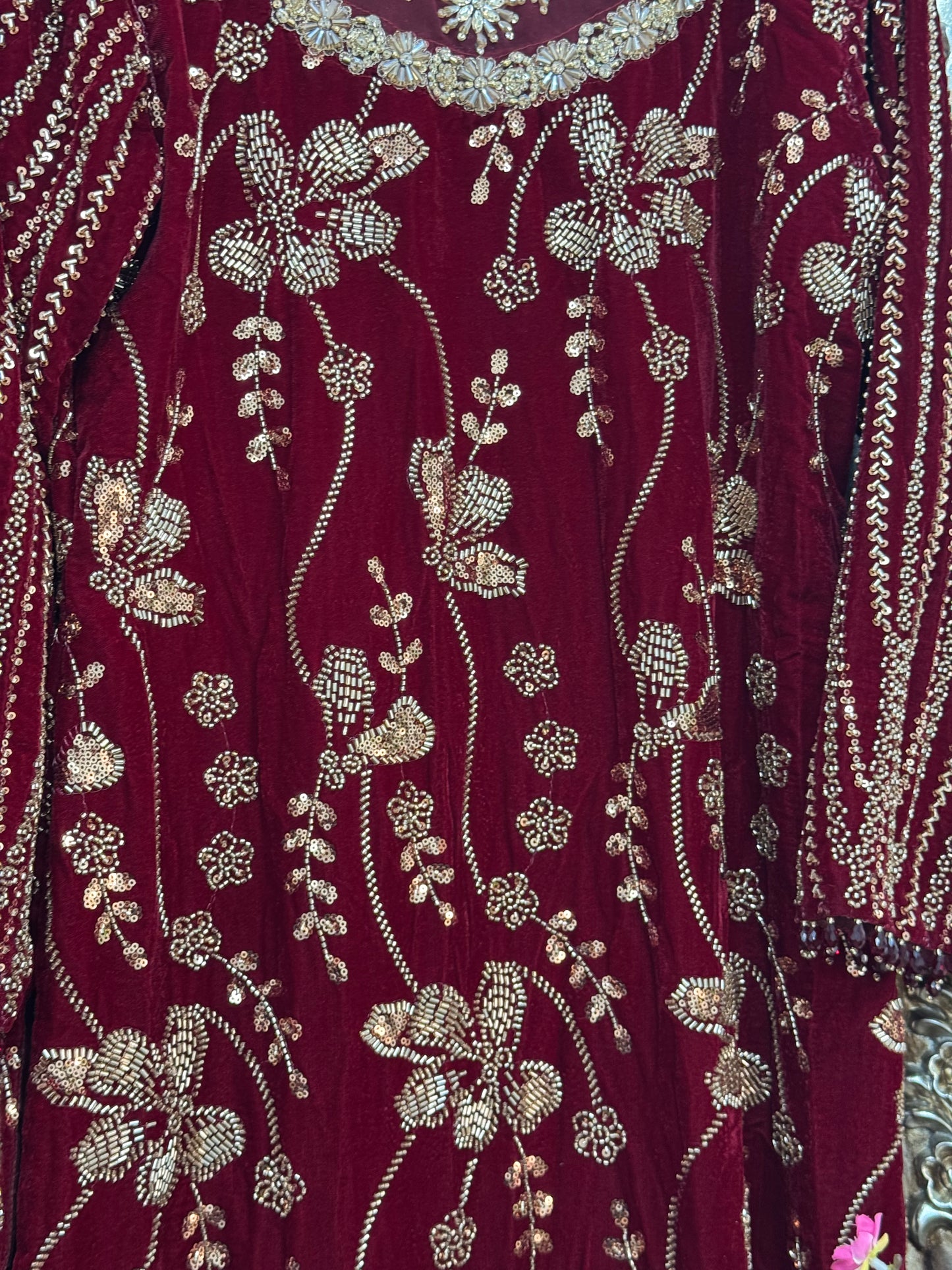Zeba - Cutdana Velvet- Red
