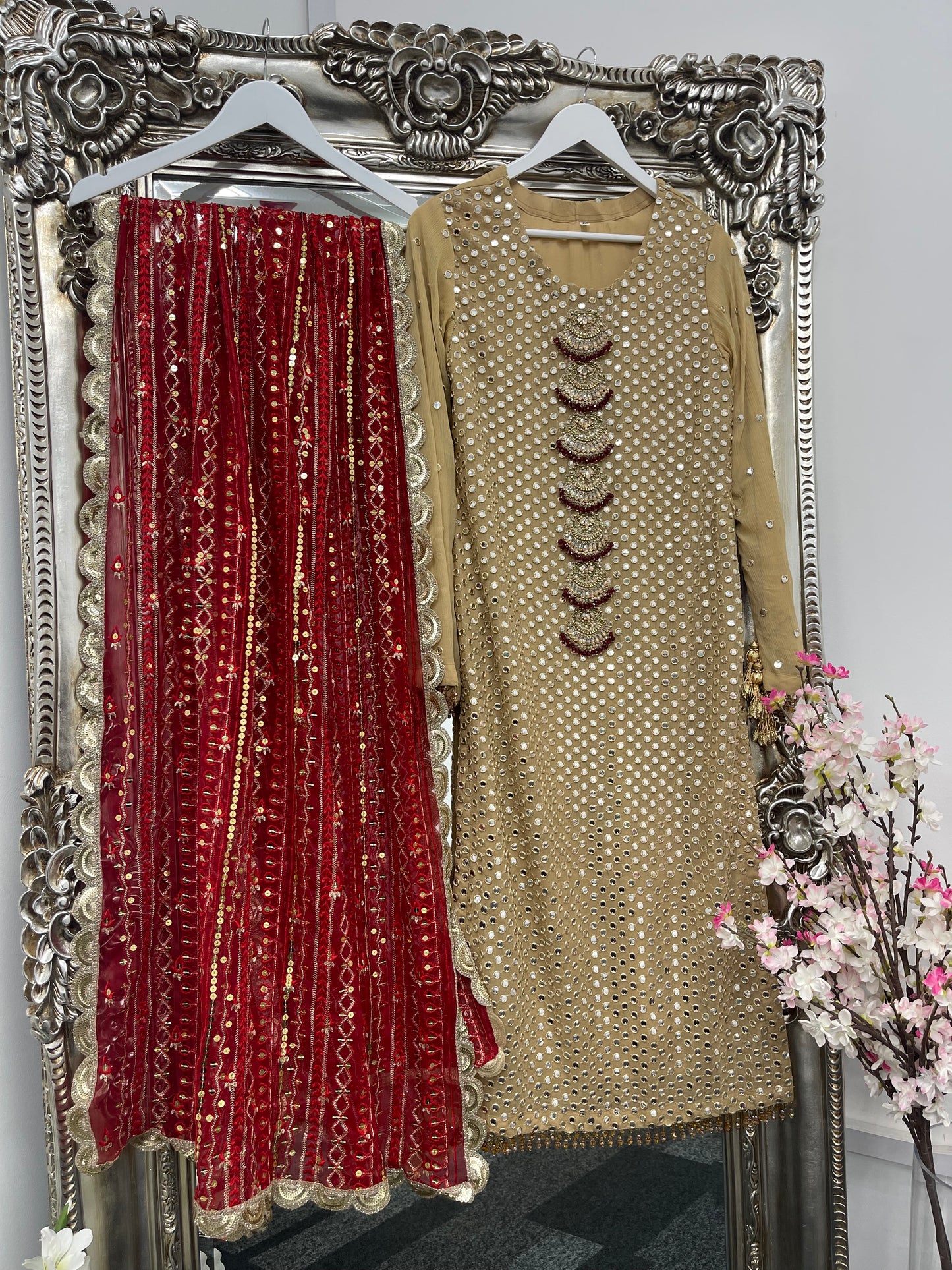 Sassi - Gold - Red - G