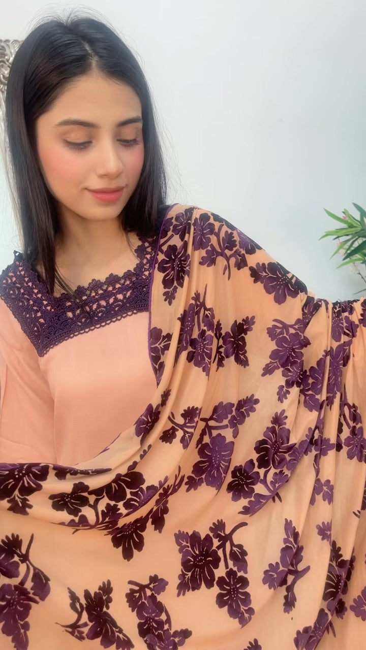 Plachi outfit - maroon