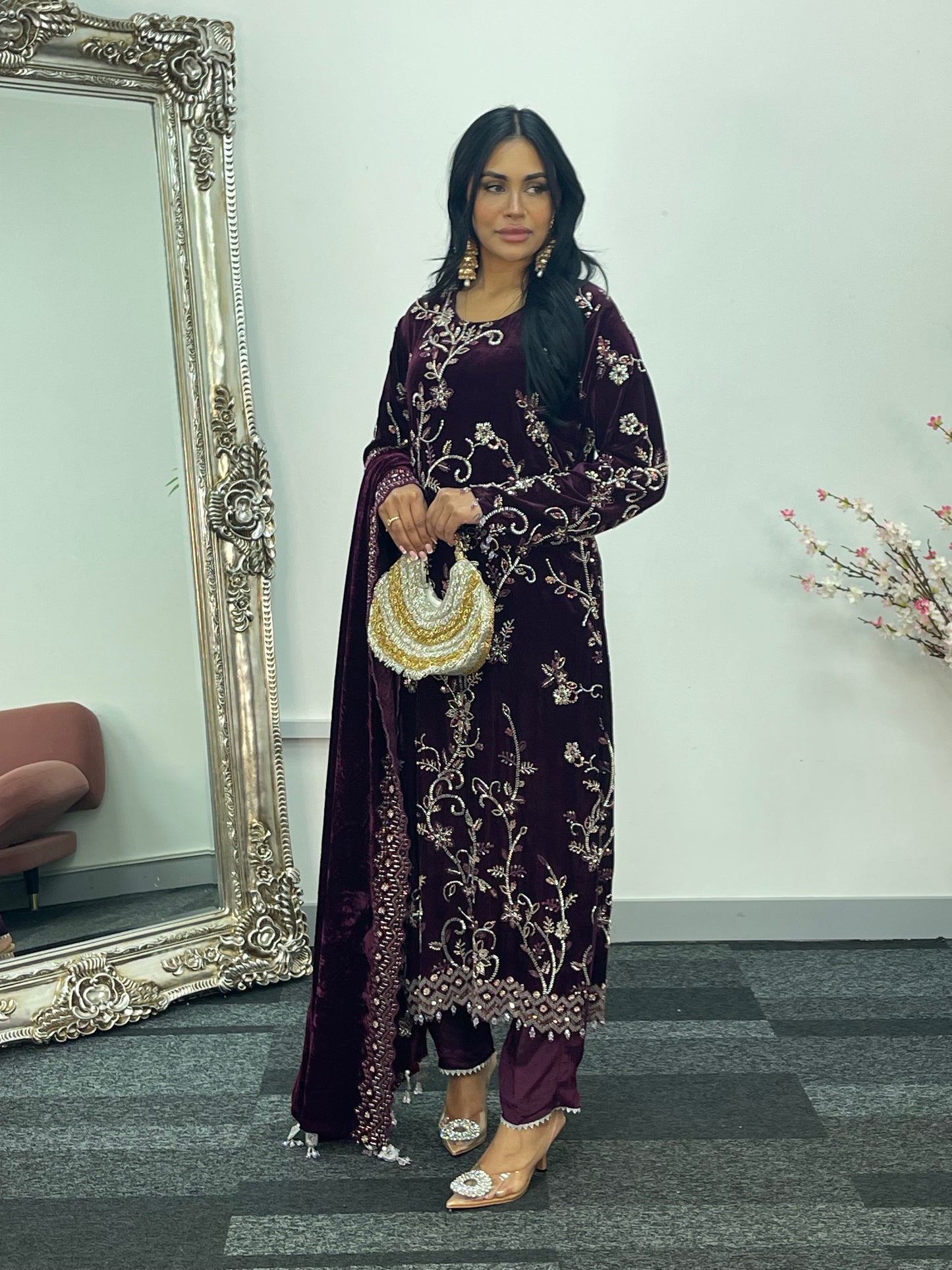 “Makhmal” Plum Velvet Cutdana - Party Wedding Outfit - AA