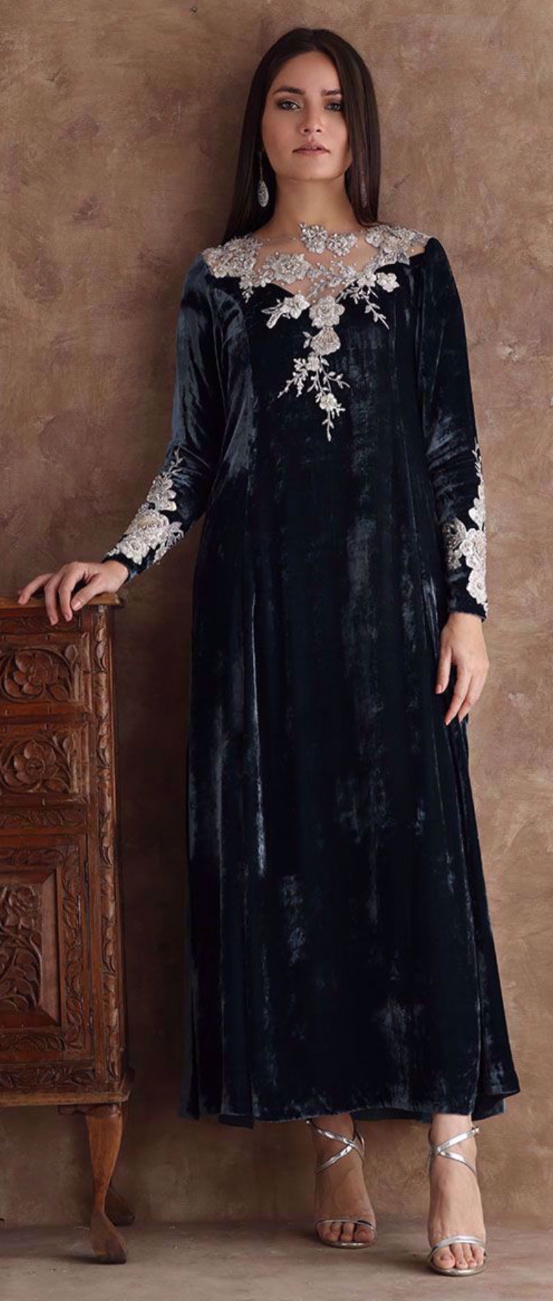 (Preorder only) Lilac-ious - Lilac Beauty -Velvet Party Wear