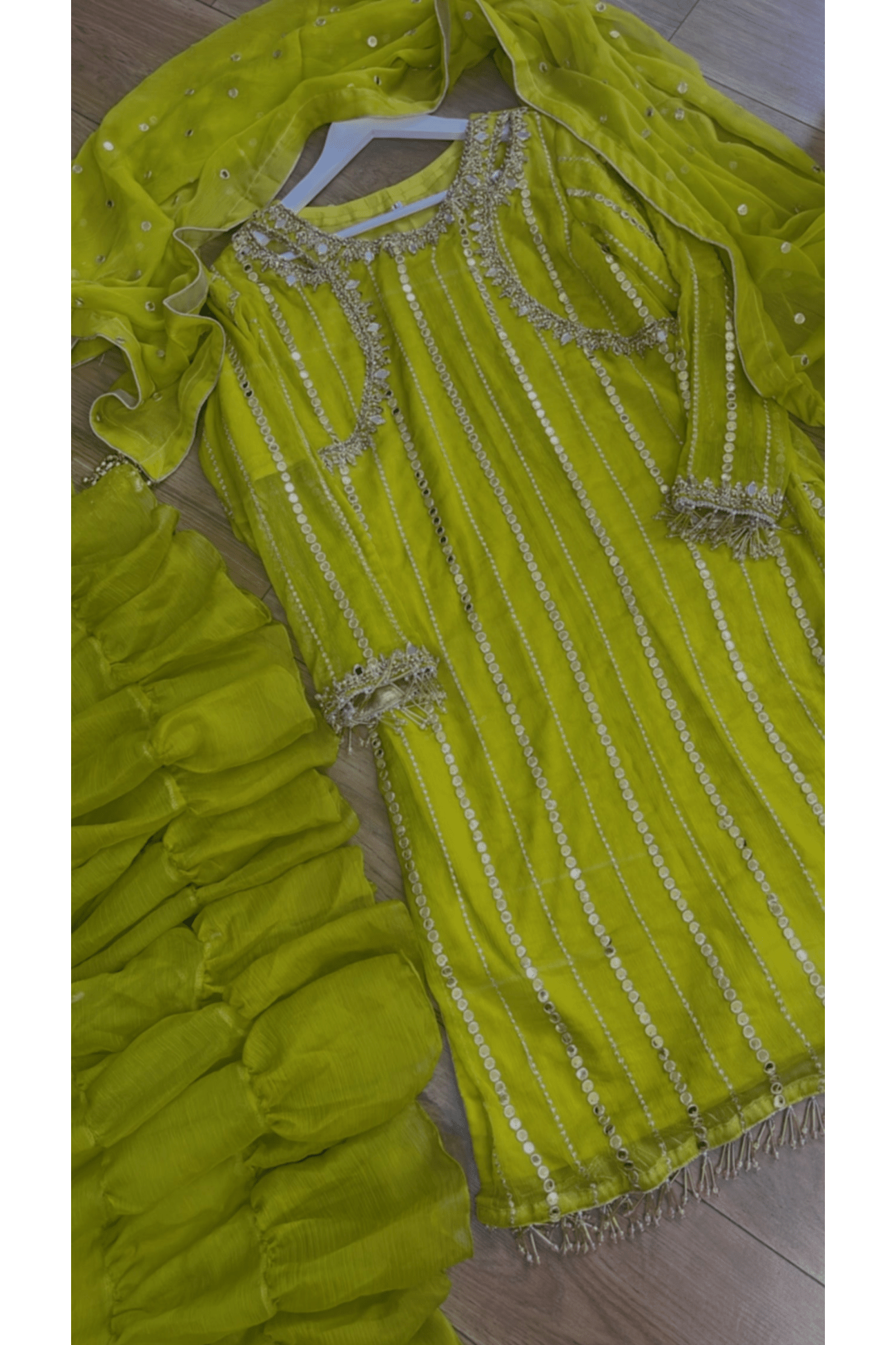 Farshi Garara Dhani - Farshee - J