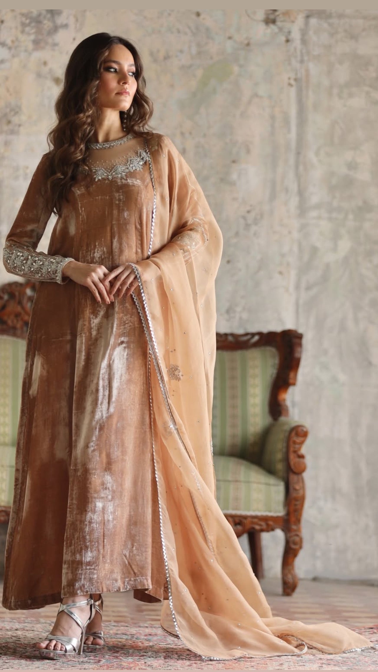 Deewani Nude - Velvet Pret - Peach