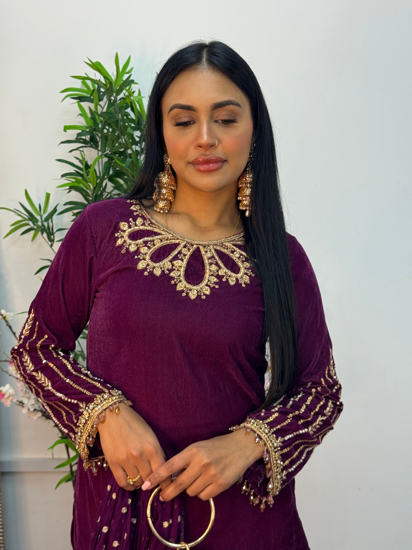 (Preorder 4 weeks) Khawab - Plum Velvet Pret -