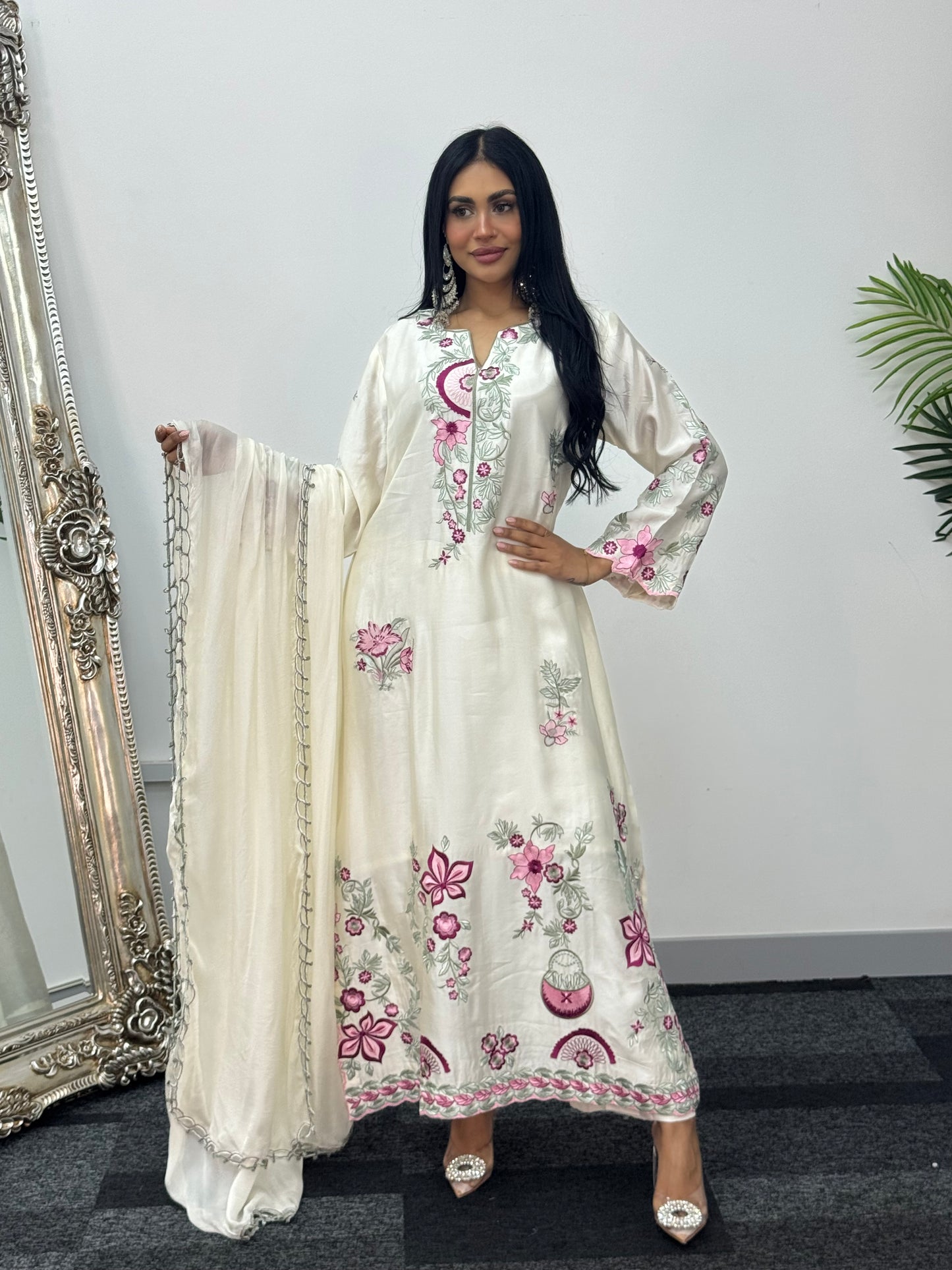 Gul e Lala - Kaftan - ivory
