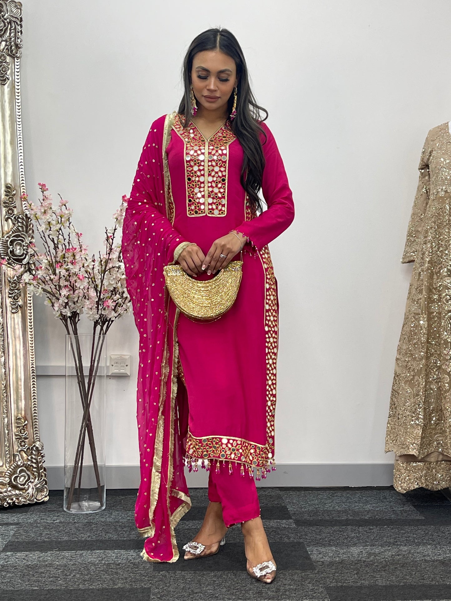 (Preorder 4 weeks) Jhilmil - Mirror Hot Pink