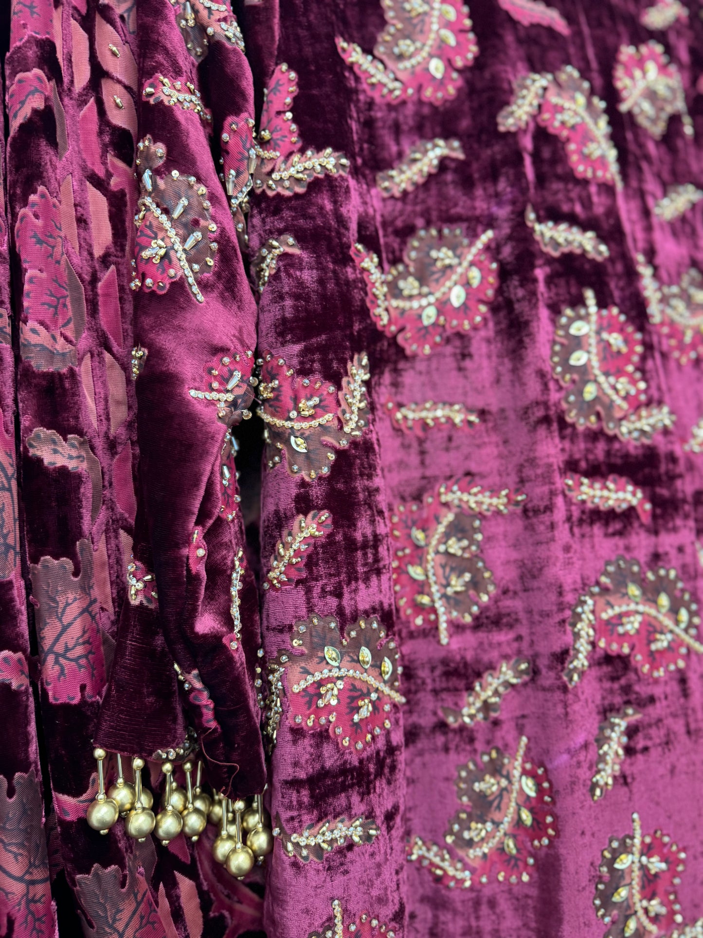 Lado - Plachi - Maroon