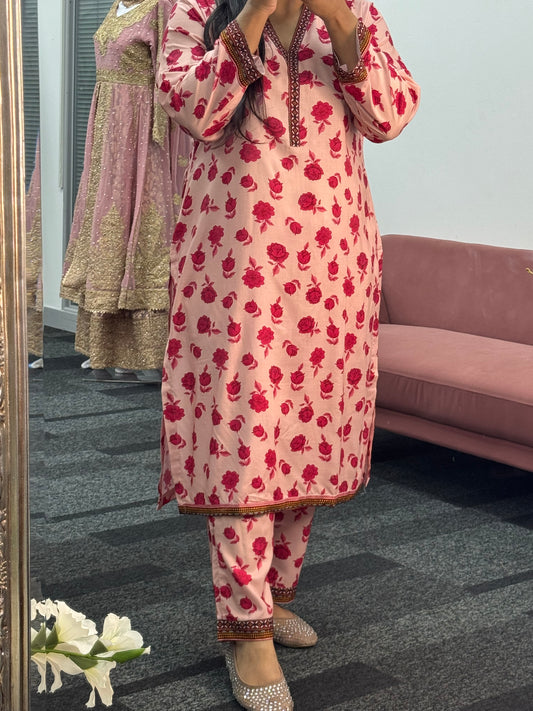 Daily Wear - 2 PC Printed Linen -Pink Roses