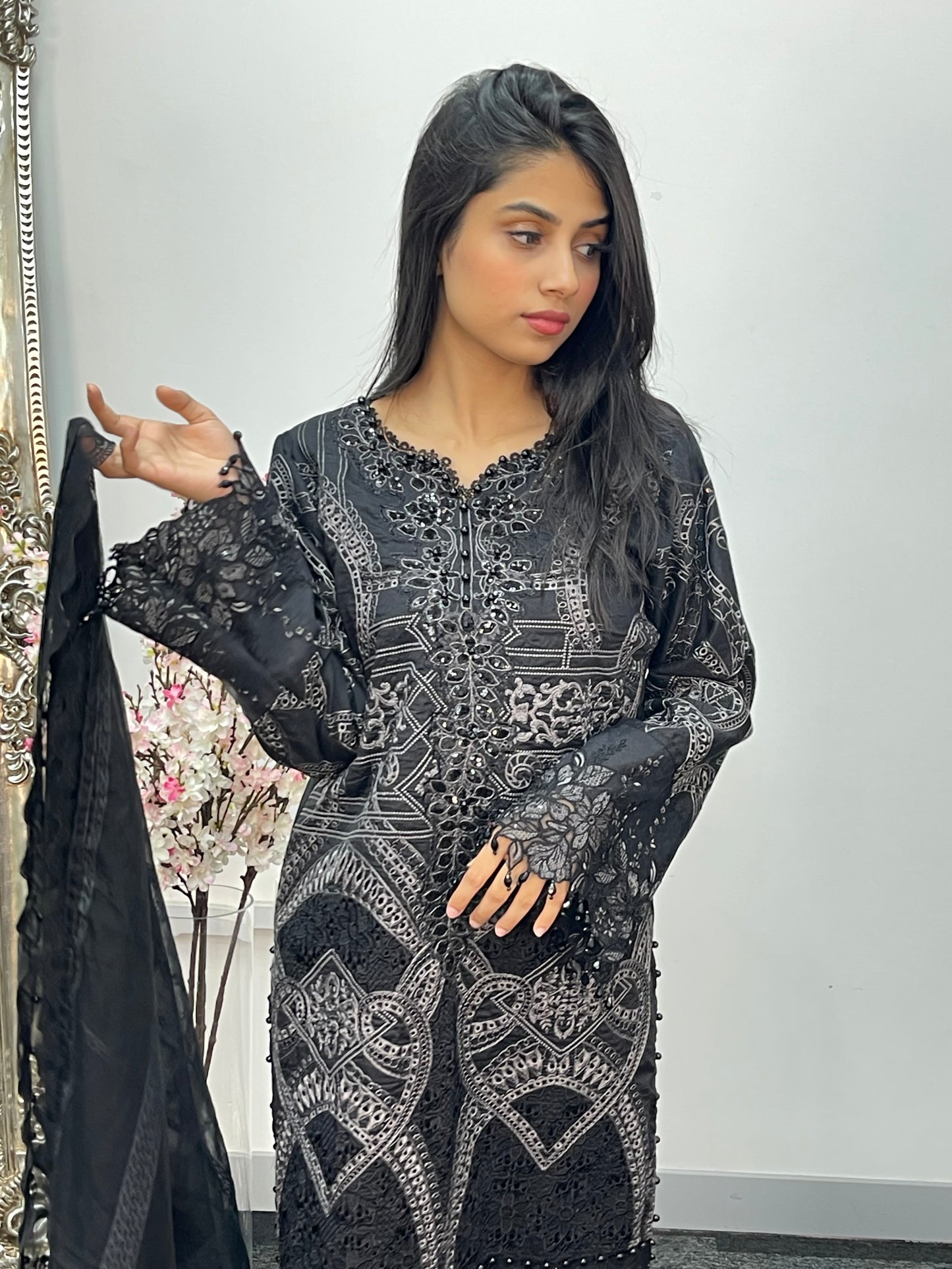 Maria B Inspired - Luxury Lawn 25 -