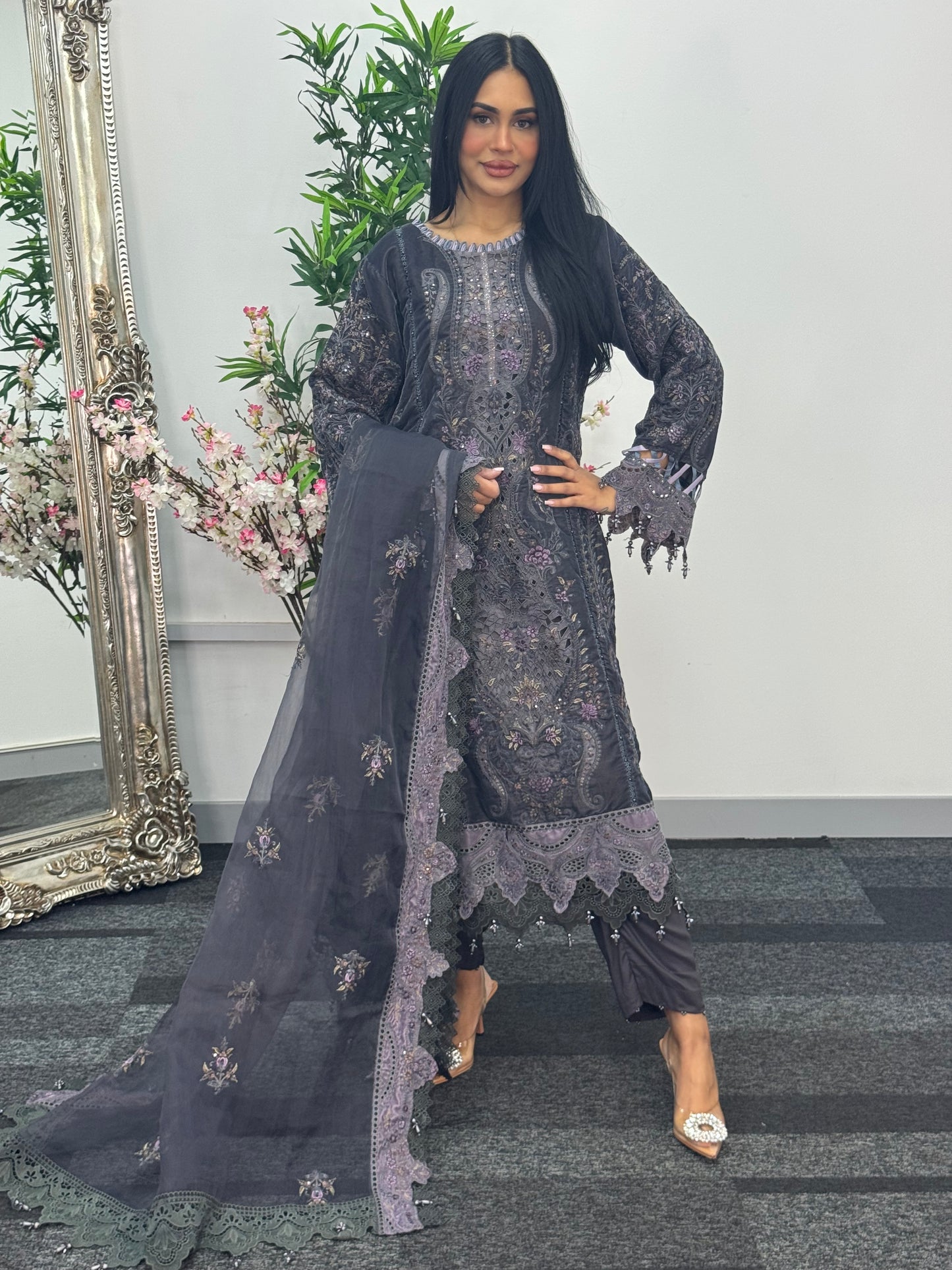 Maria B Luxury Velvet - Gray purple