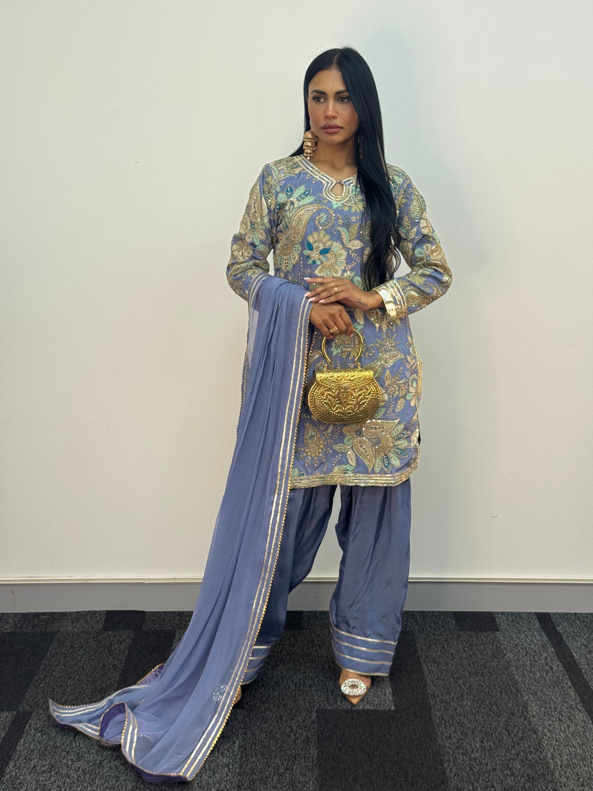 Armani Farshi - Blue