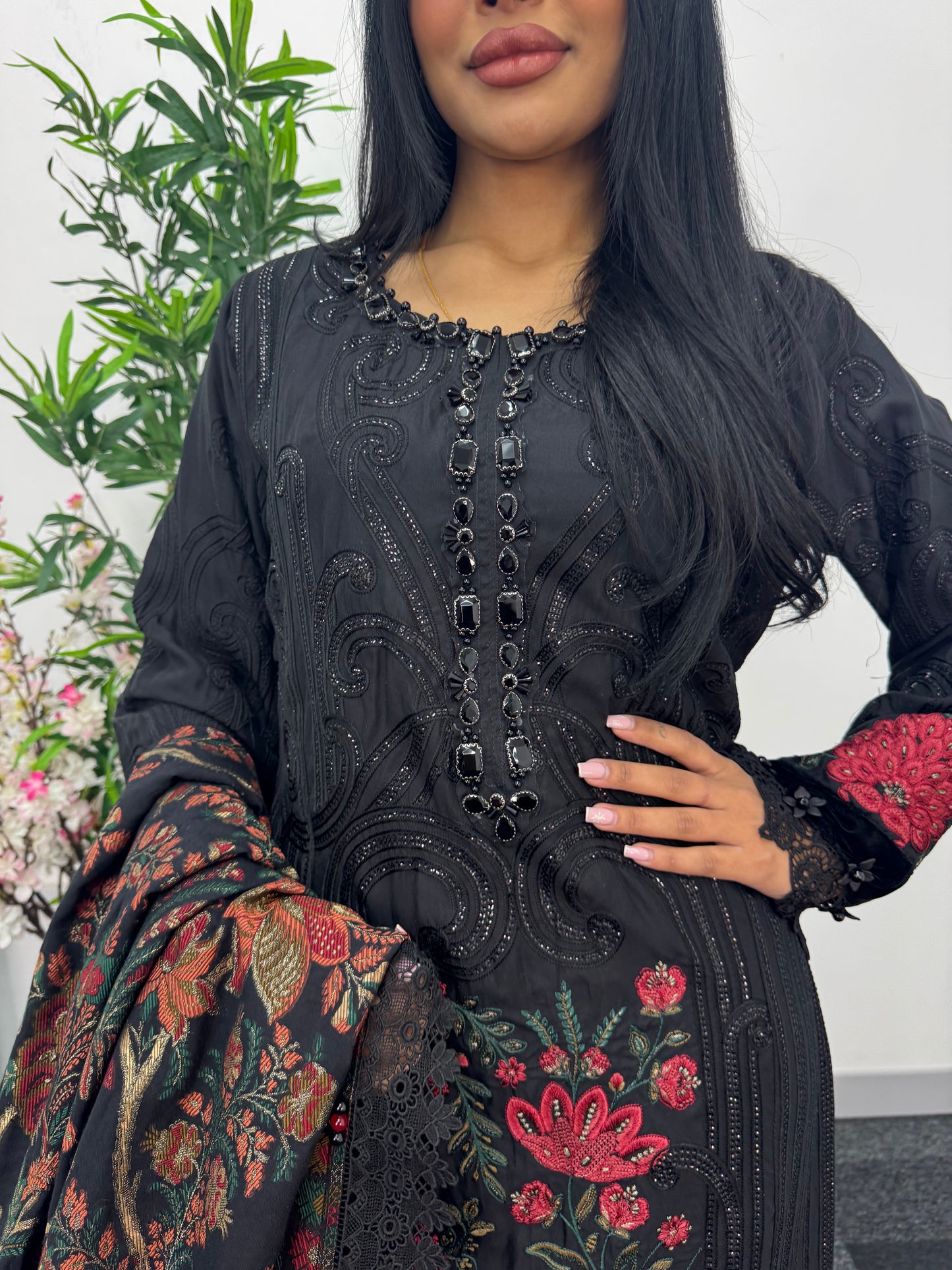 Maria B Luxury Velvet - Black Red