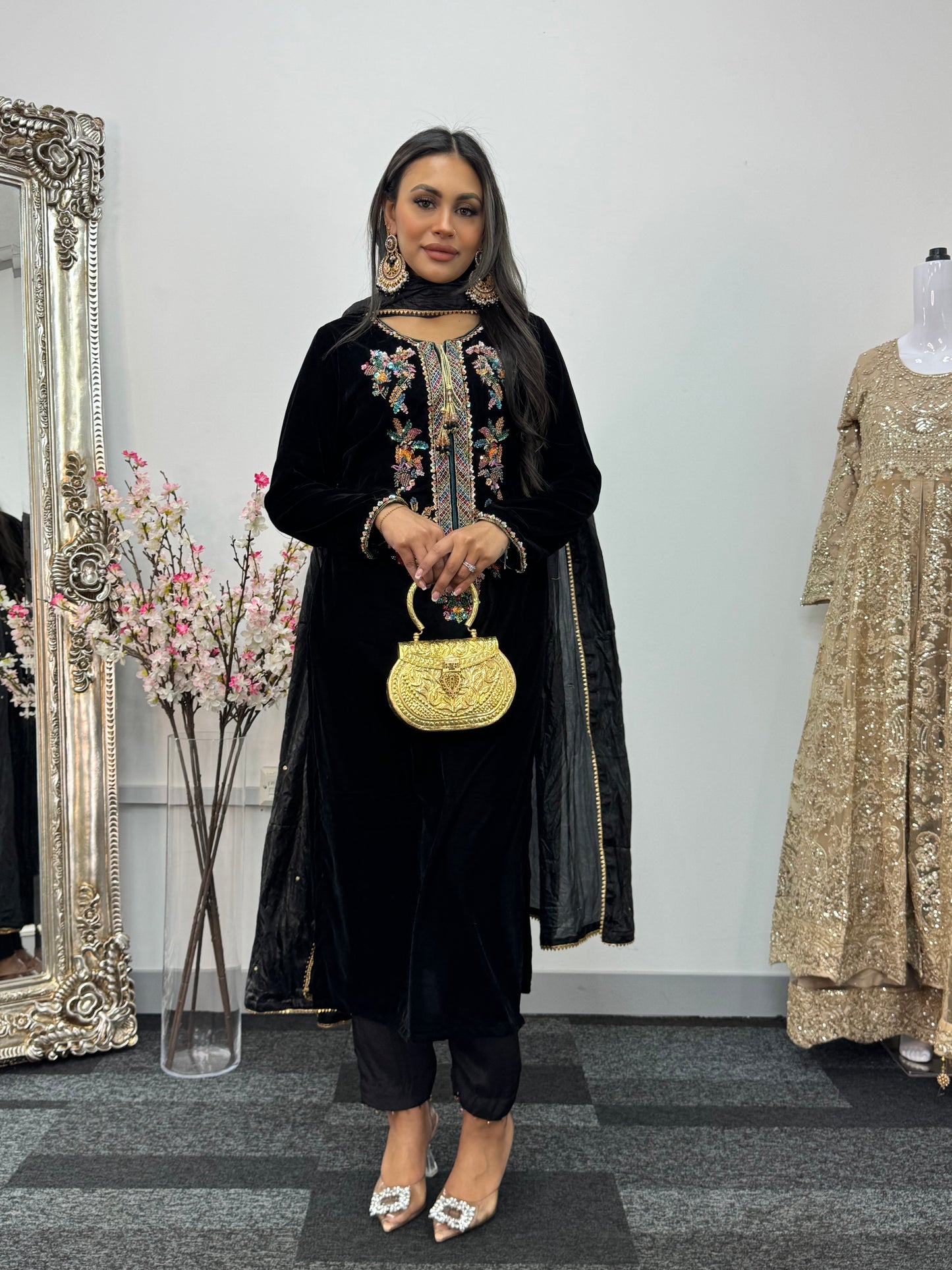 Shadmani - Black Velvet Pret -