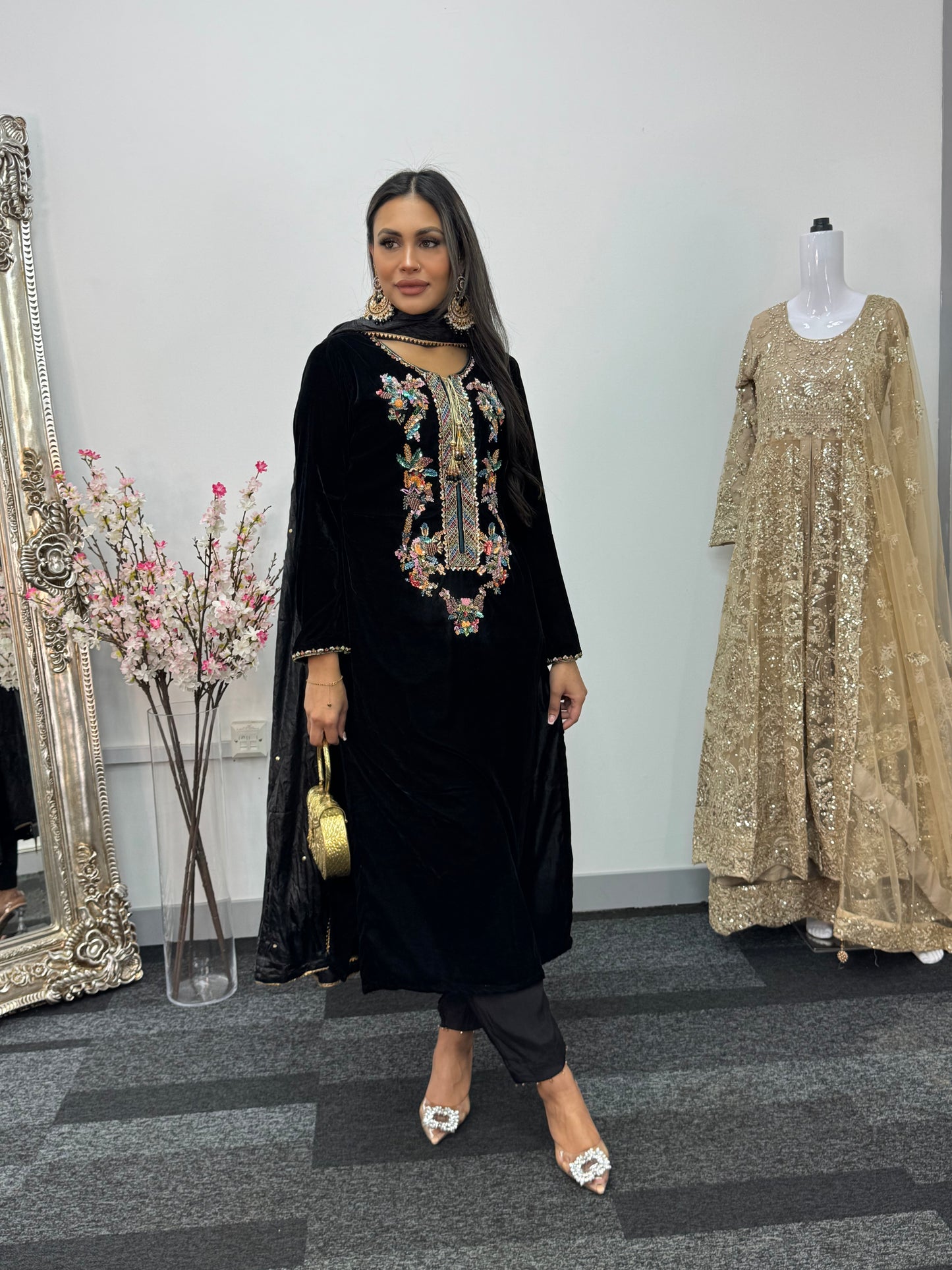 Shadmani - Black Velvet Pret -