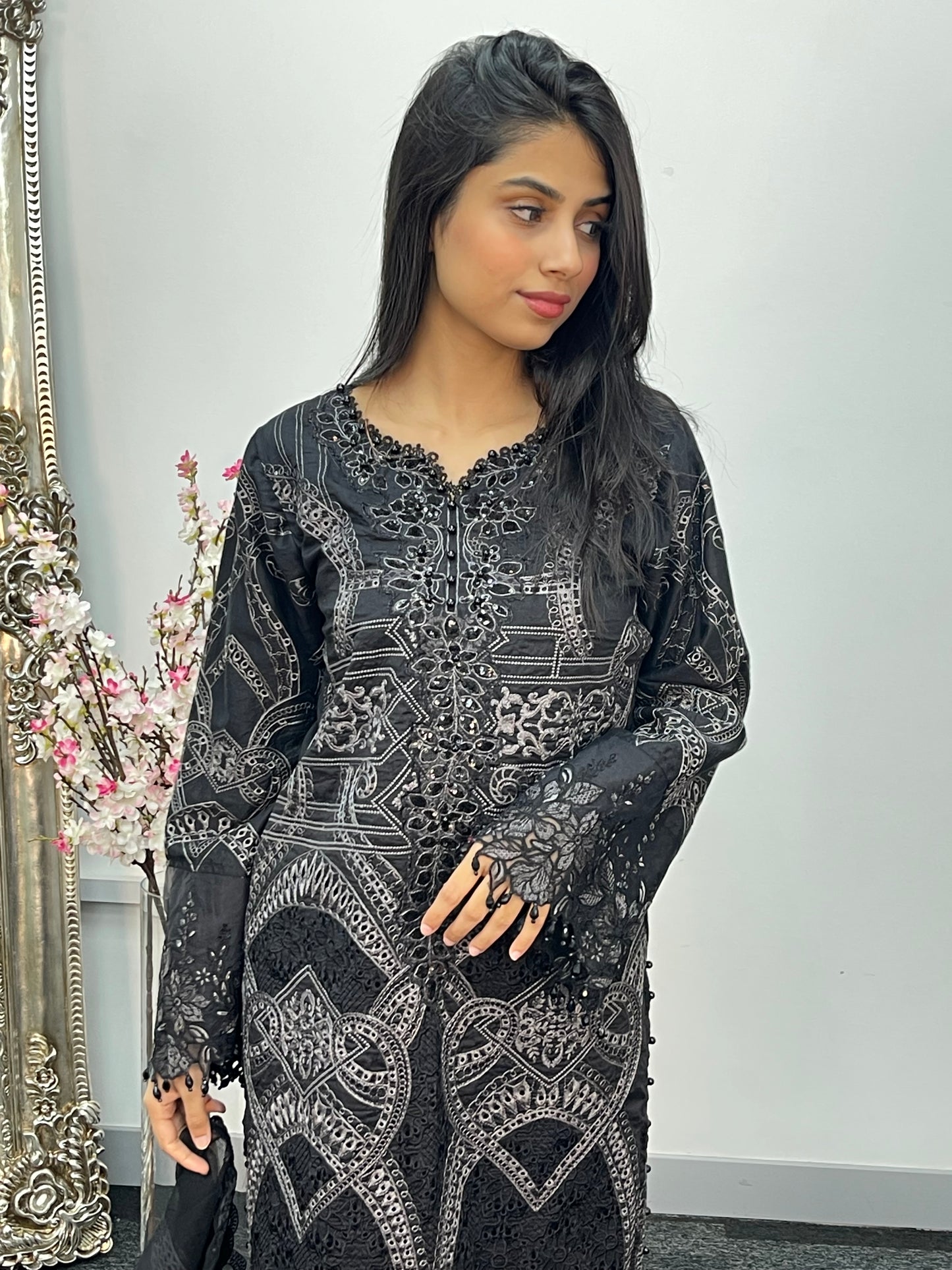 Maria B Inspired - Luxury Lawn 25 -