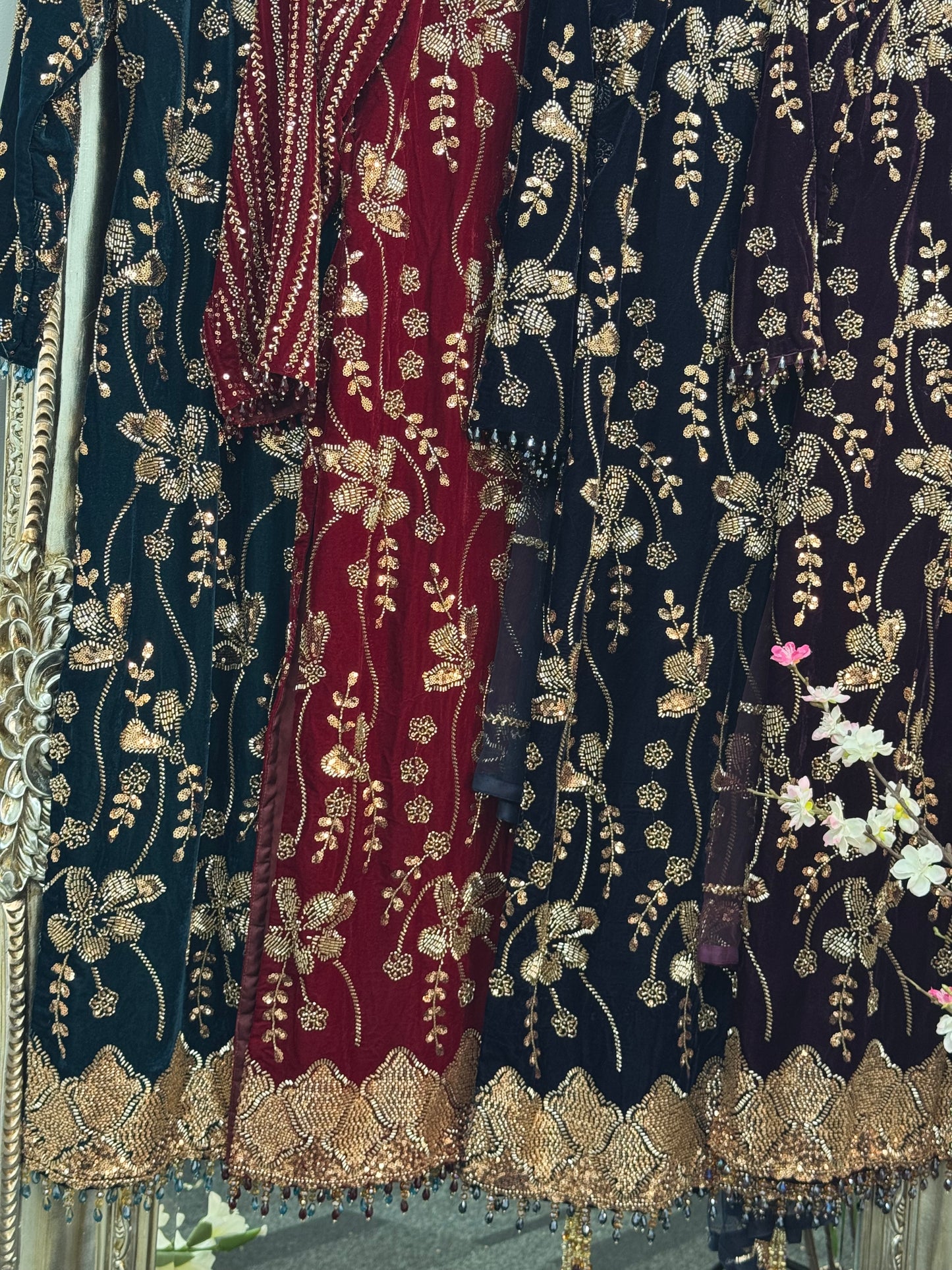 Zeba - Cutdana Velvet- Navy