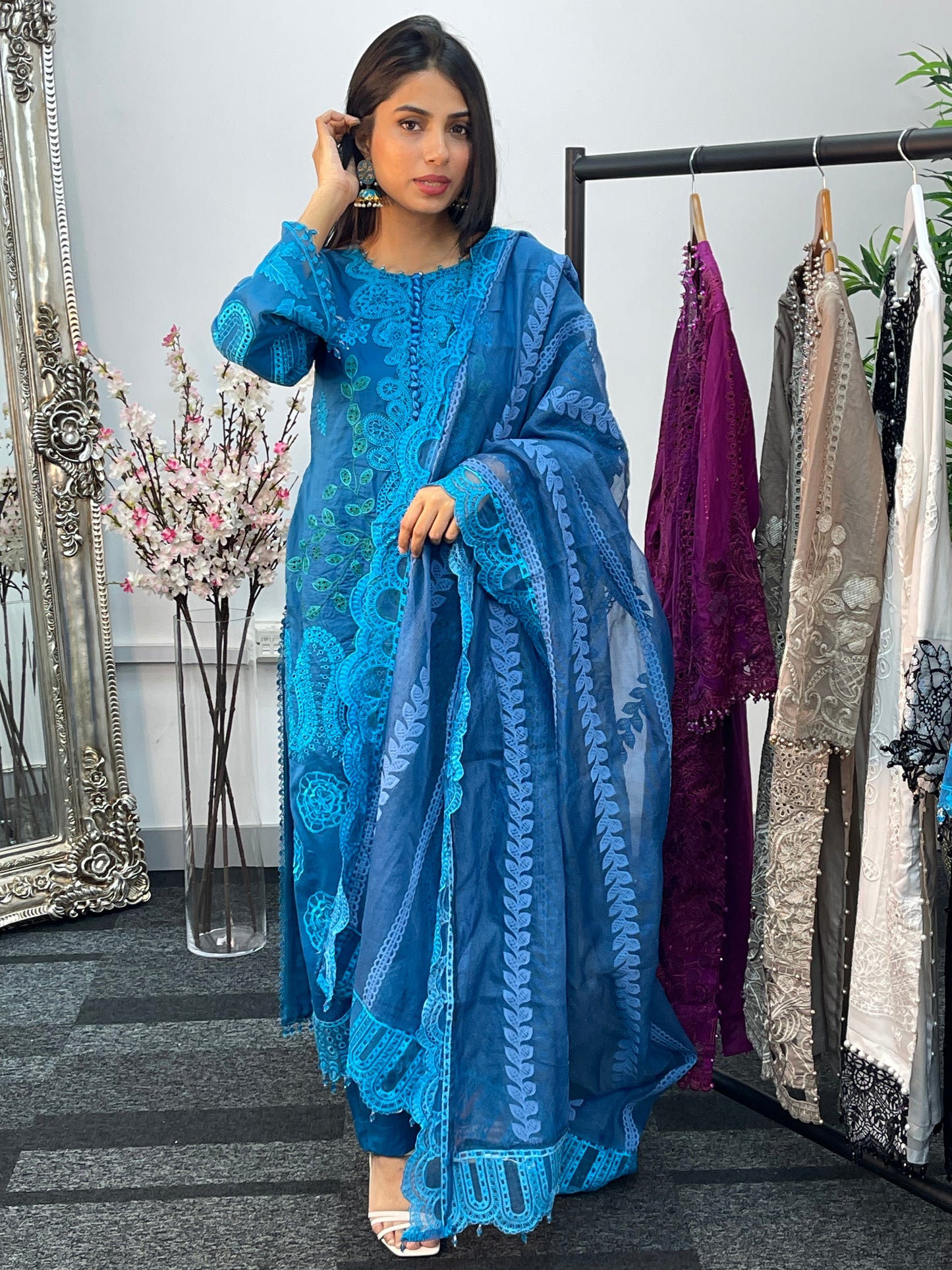 Maria B Inspired - Luxury Lawn 25 - Blue