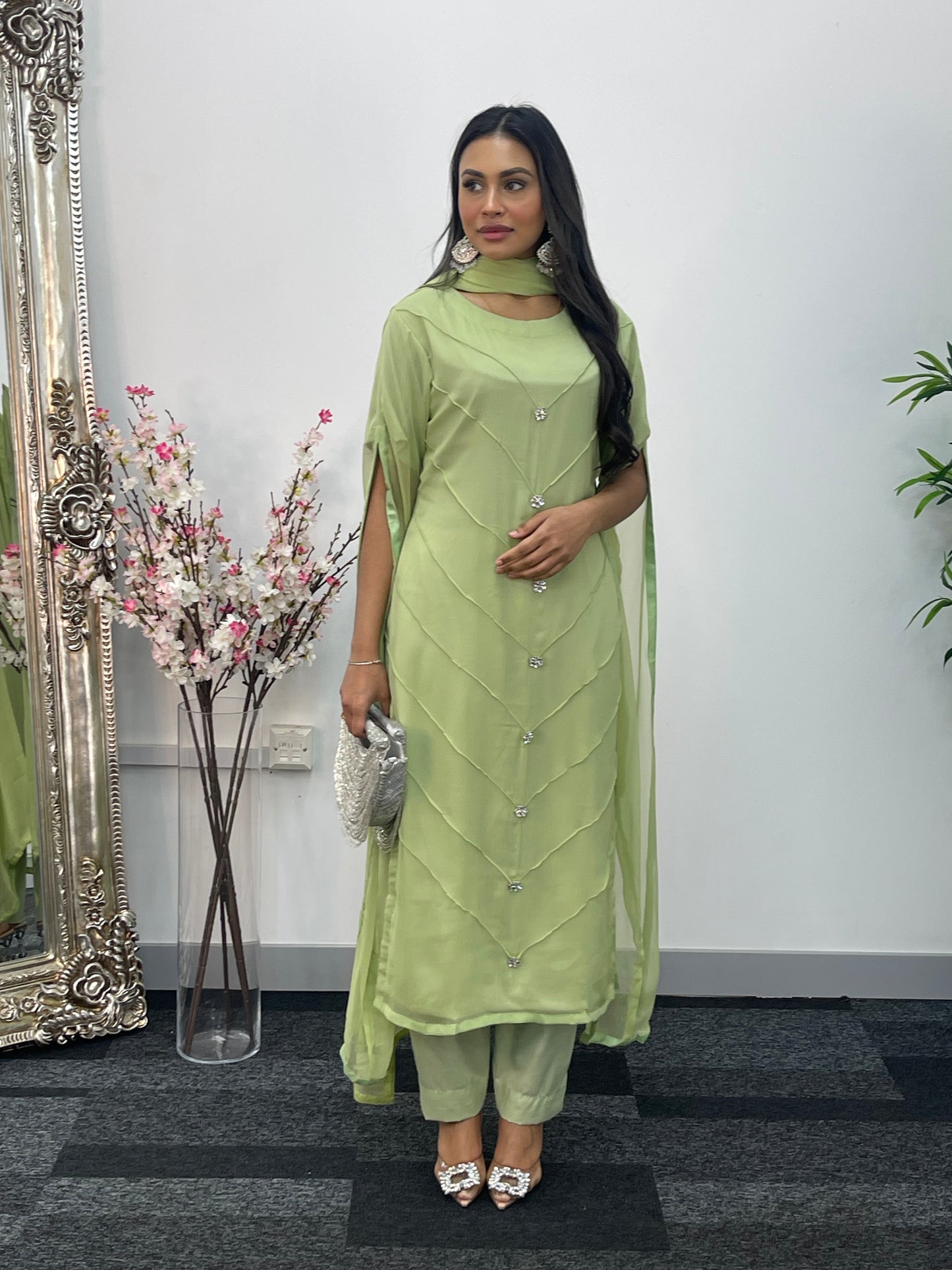 Green - Floor Length Sleeves - Chiffon Outfit - T