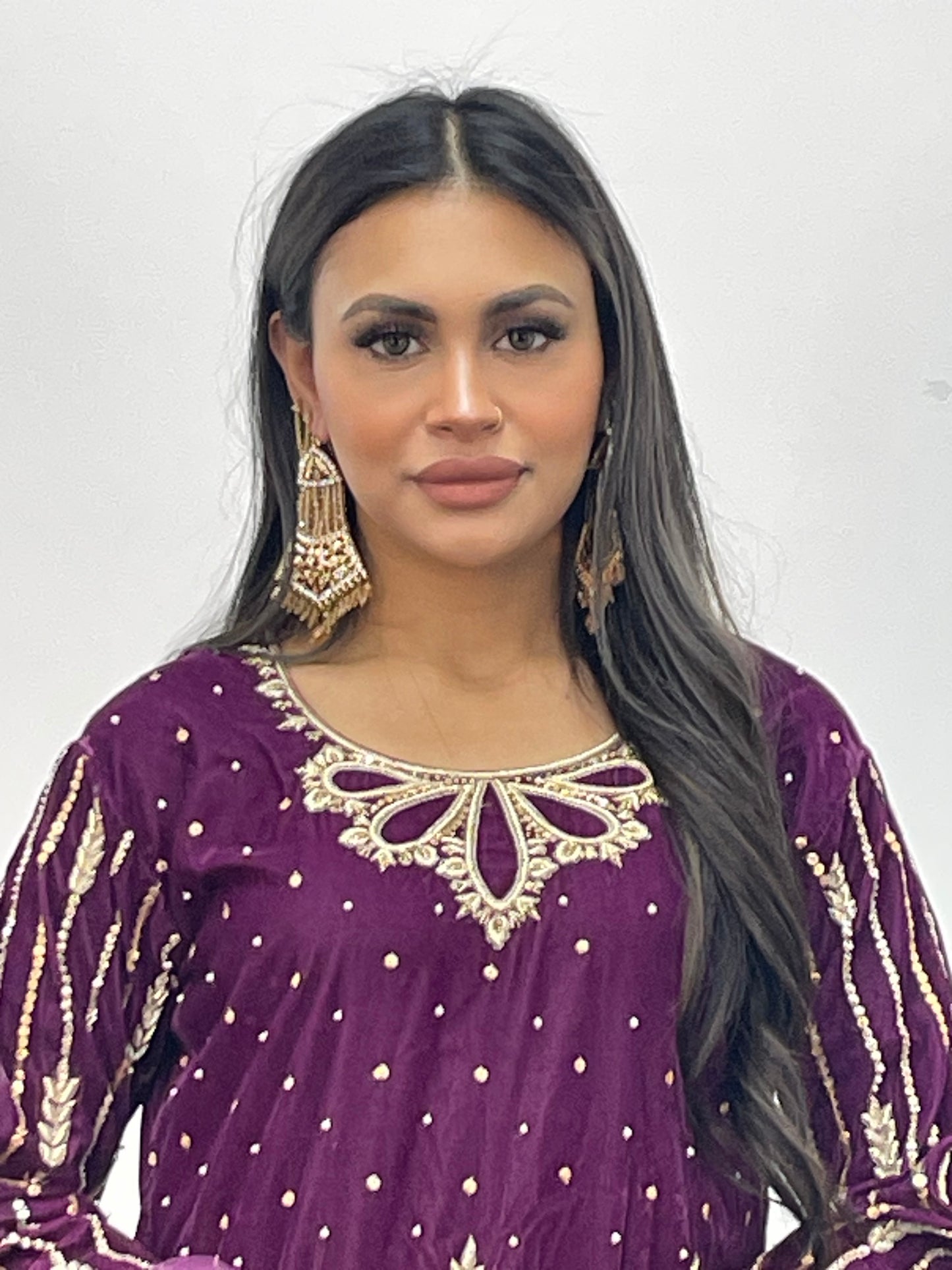 Fruity Plum - Velvet Pret - with crushed sharara - AA