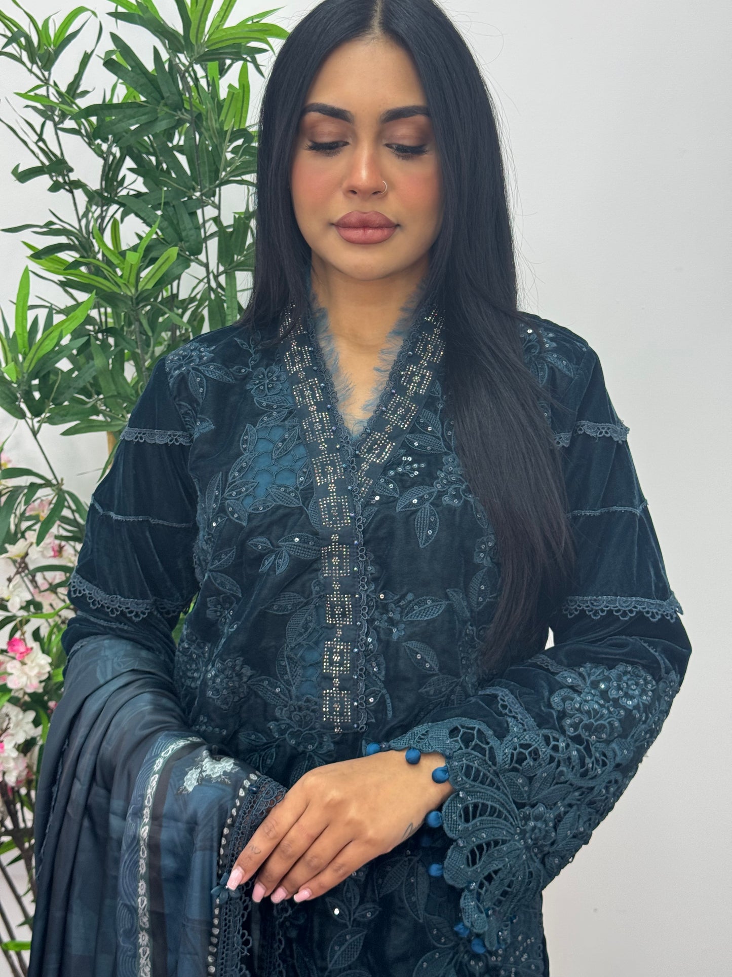 Maria B Luxury Velvet - Teal