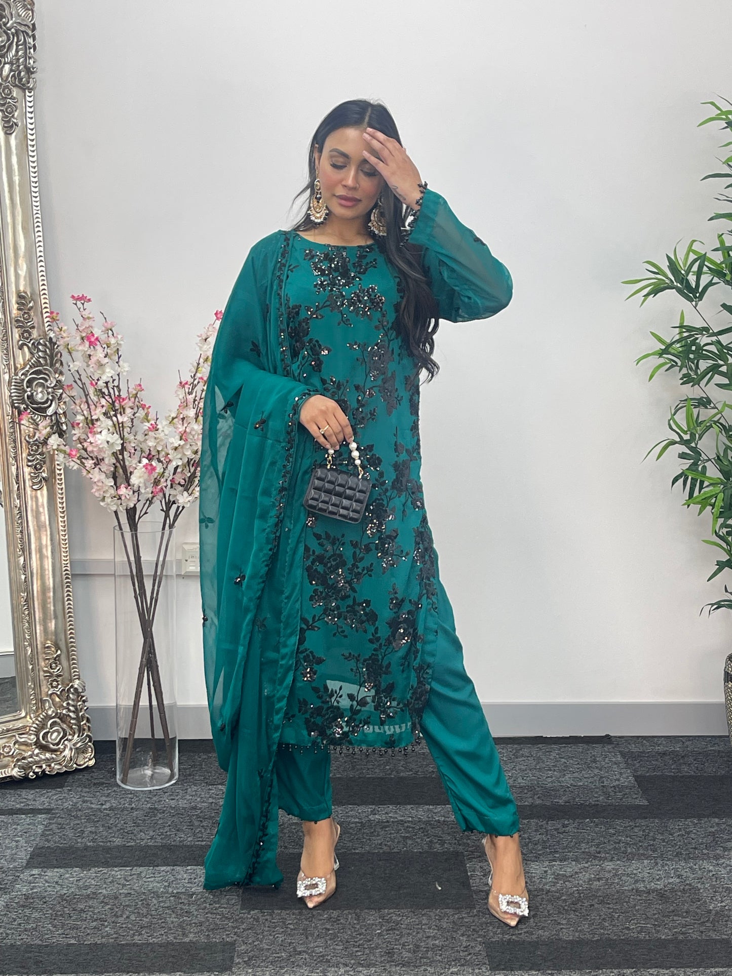 “Tooba” Green Chiffon Sitari - W